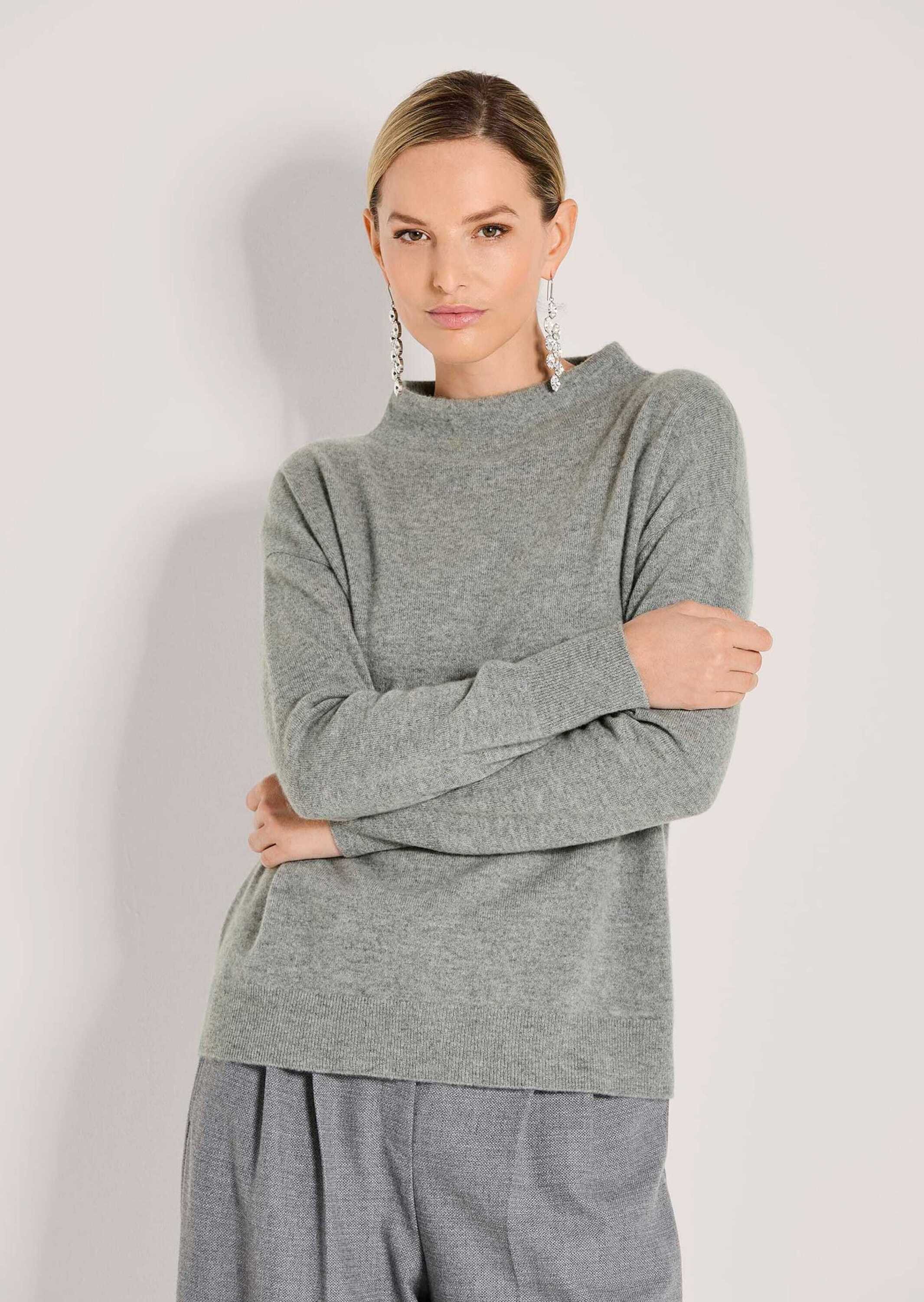 MADELEINE Strickpullover Eleganter Strickpullover mit Stehkragen Luxuriöser günstig online kaufen