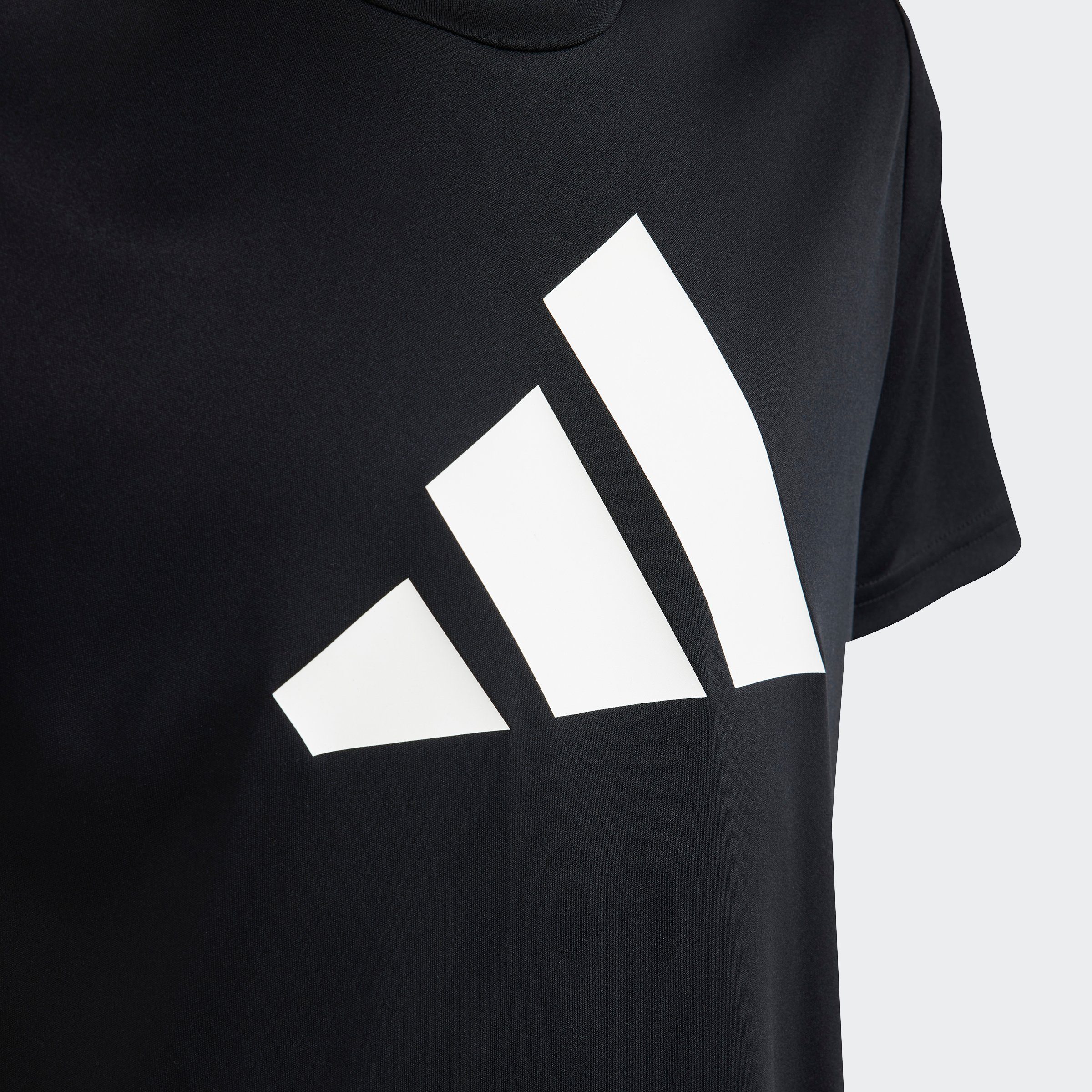 adidas Sportswear T-Shirt LOGO Black TR-ES T White U 