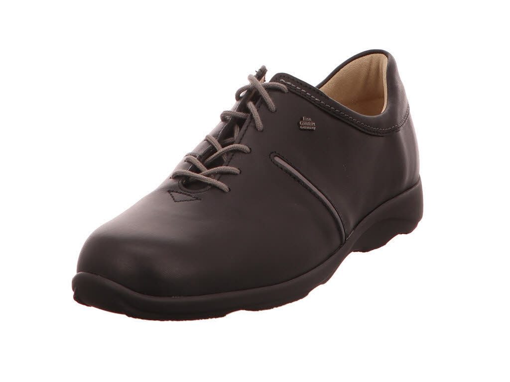 Schnürschuh