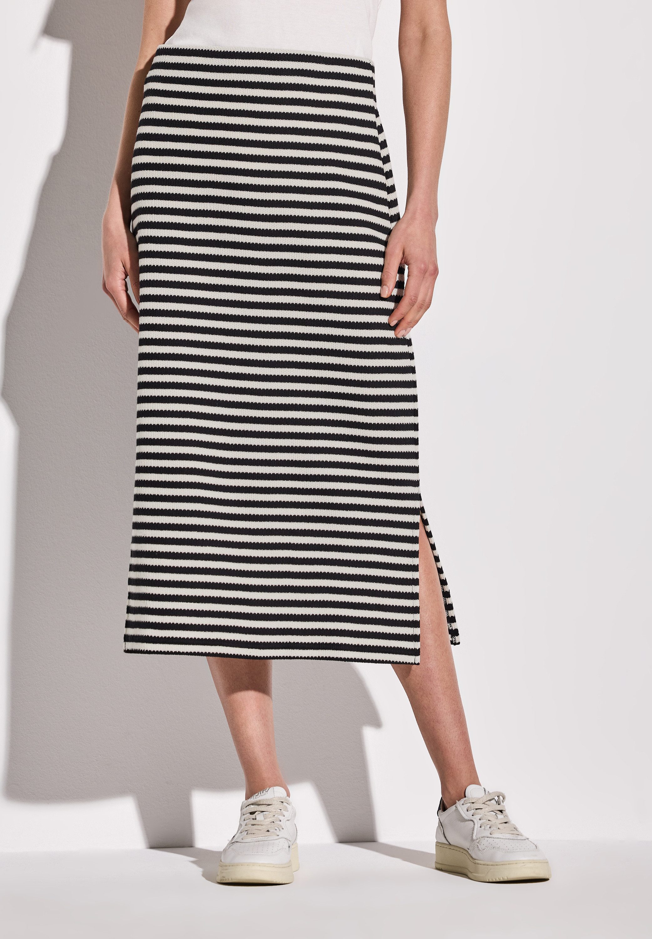 STREET ONE Sommerrock softer Materialmix