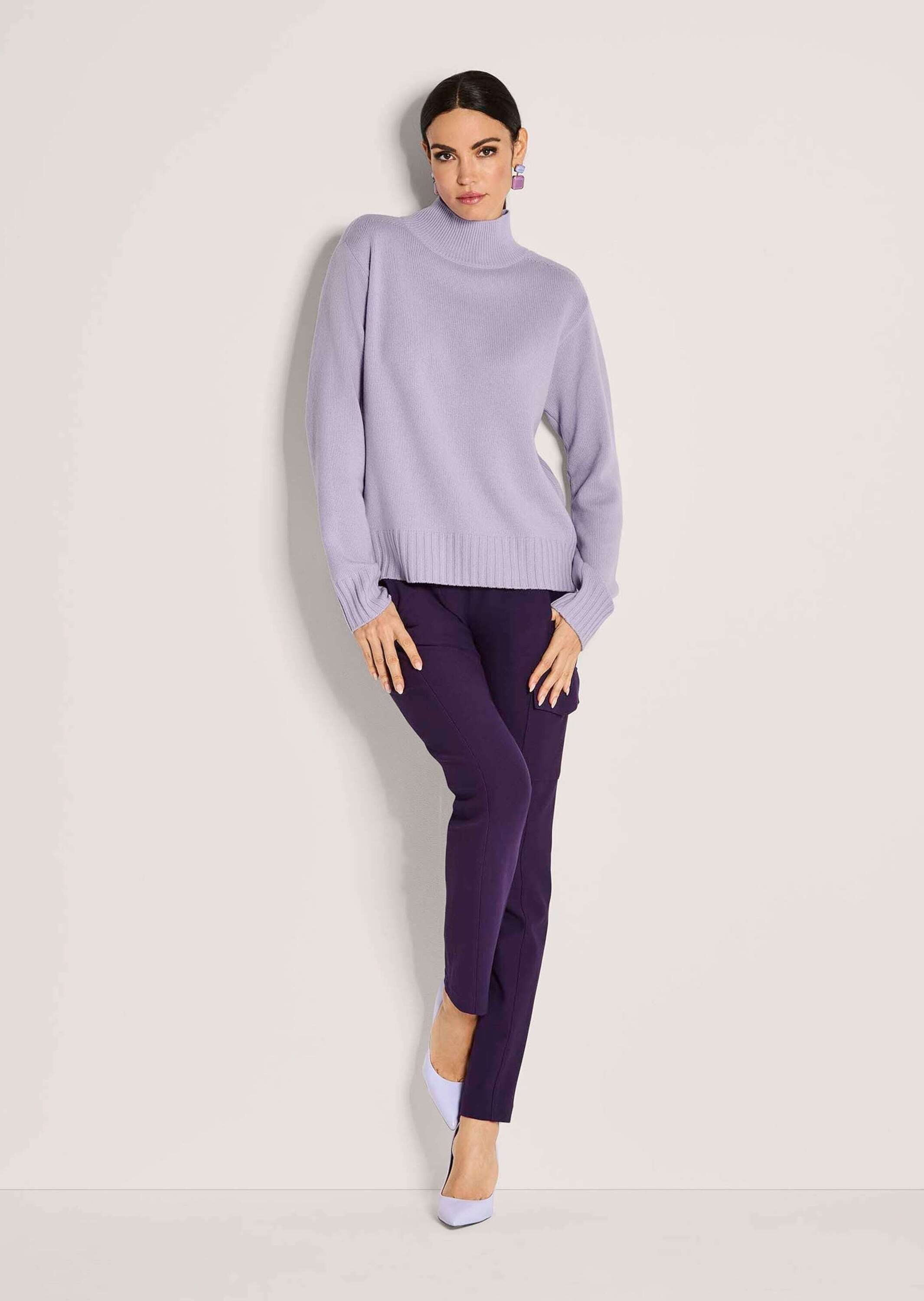 MADELEINE Strickpullover Stilvoller Kaschmirpullover mit Stehkragen Glattst günstig online kaufen