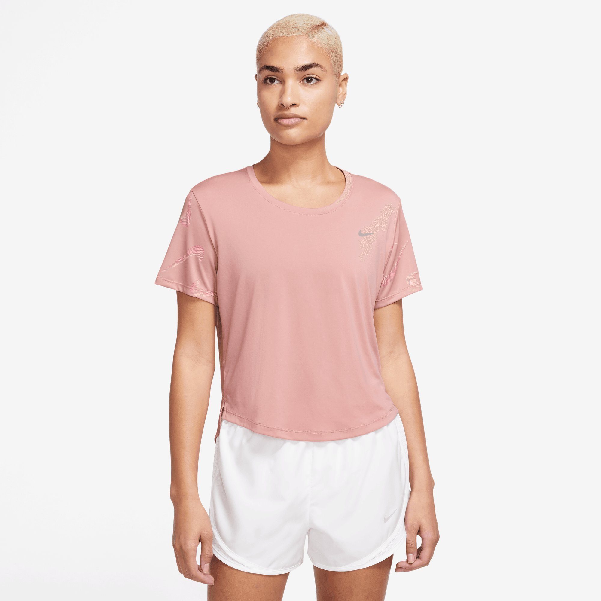 Nike Laufshirt SWOOSH DRI-FIT WOMEN'S PRINTED SHORT-SLEEVE CROP TOP RED STARDUST/REFLECTIVE SILV | T-Shirts