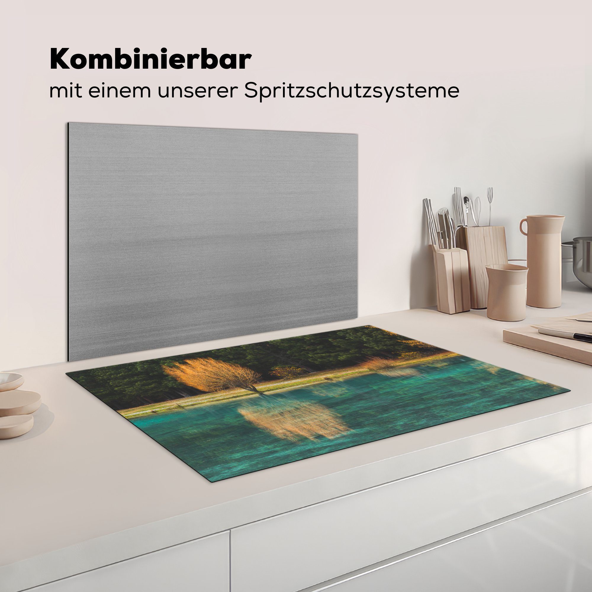 Smaragdgrüner Vinyl, Herdblende-/Abdeckplatte Bäume, für Induktionskochfeld Ceranfeldabdeckung die See Schutz 81x52 MuchoWow spiegelt tlg), küche, cm, (1