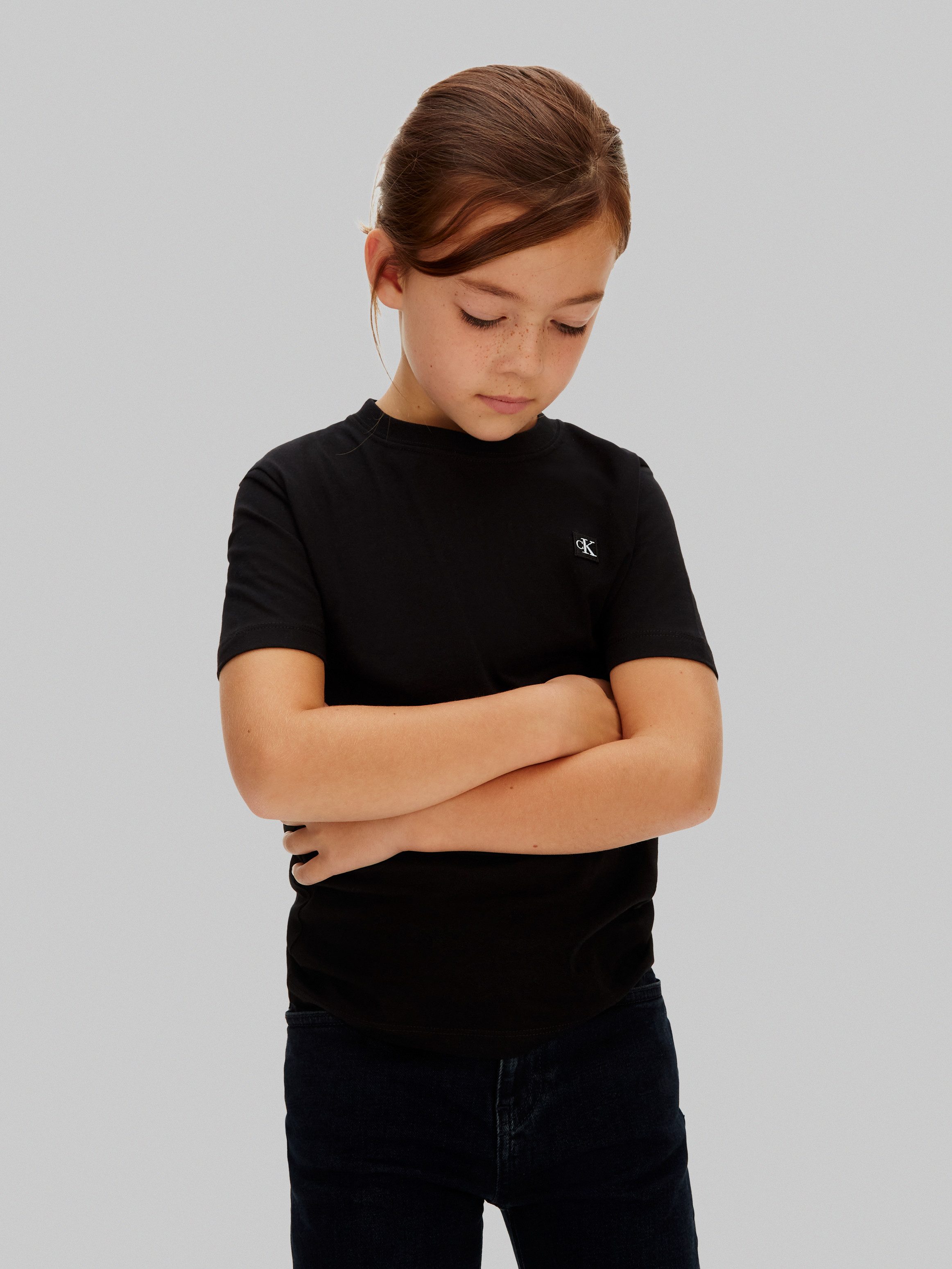 Calvin Klein Jeans T-Shirt MONO MINI BADGE T-SHIRT Regular fit für Kinder