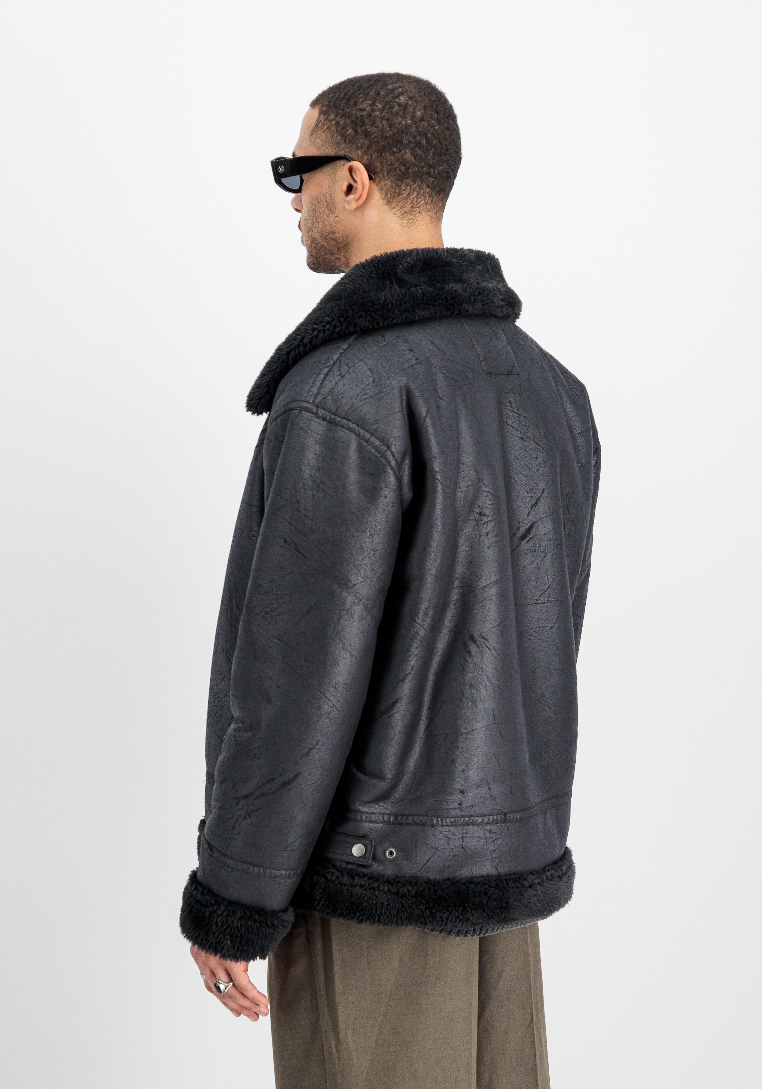 Alpha Industries Lederimitatjacke B-3 Faux Leather Kunstfaser, regular fit – Bild 2 von 5