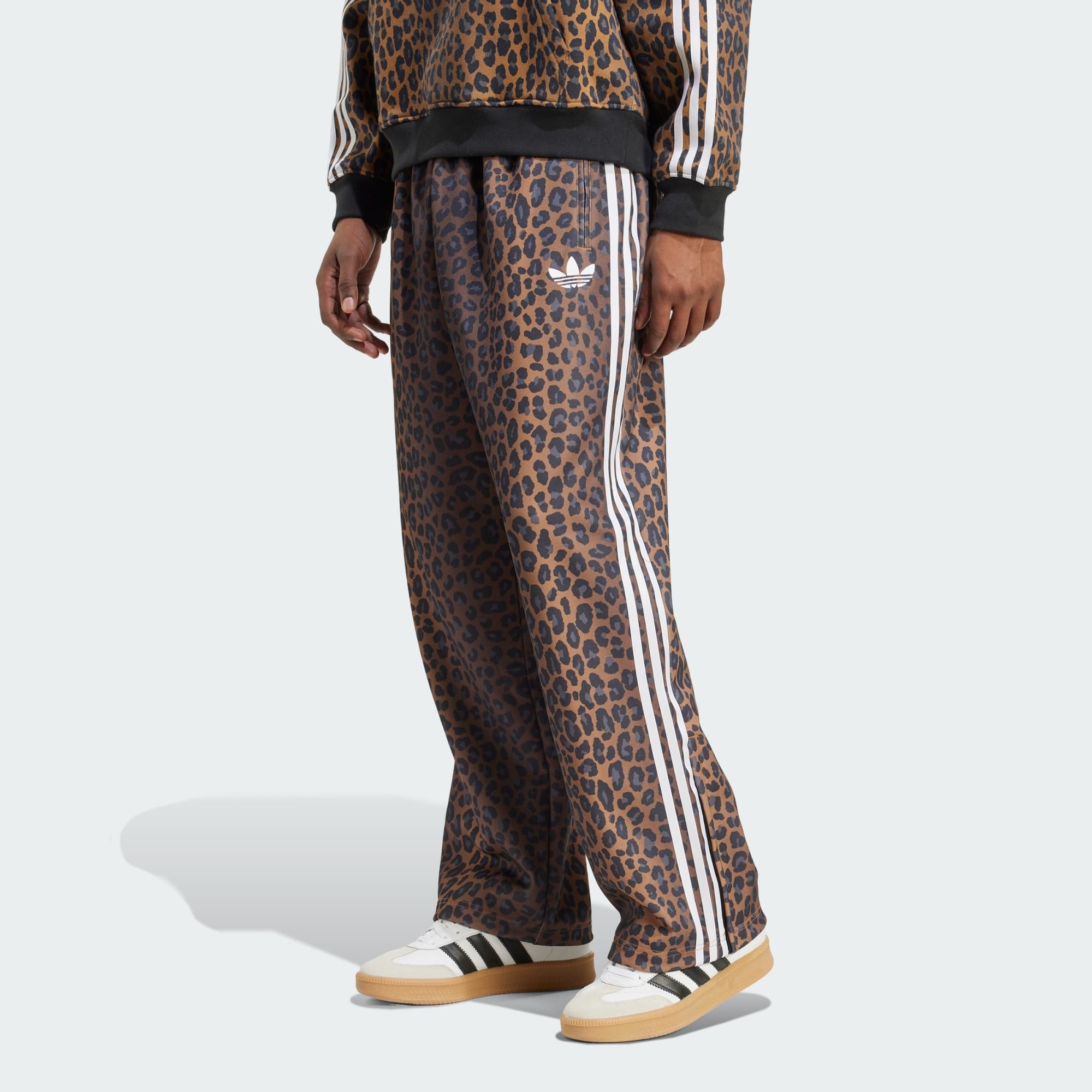 adidas Originals Sweatpants FIREBIRD LOOSE LEOPARD TRAININGSHOSE (1-tlg) günstig online kaufen