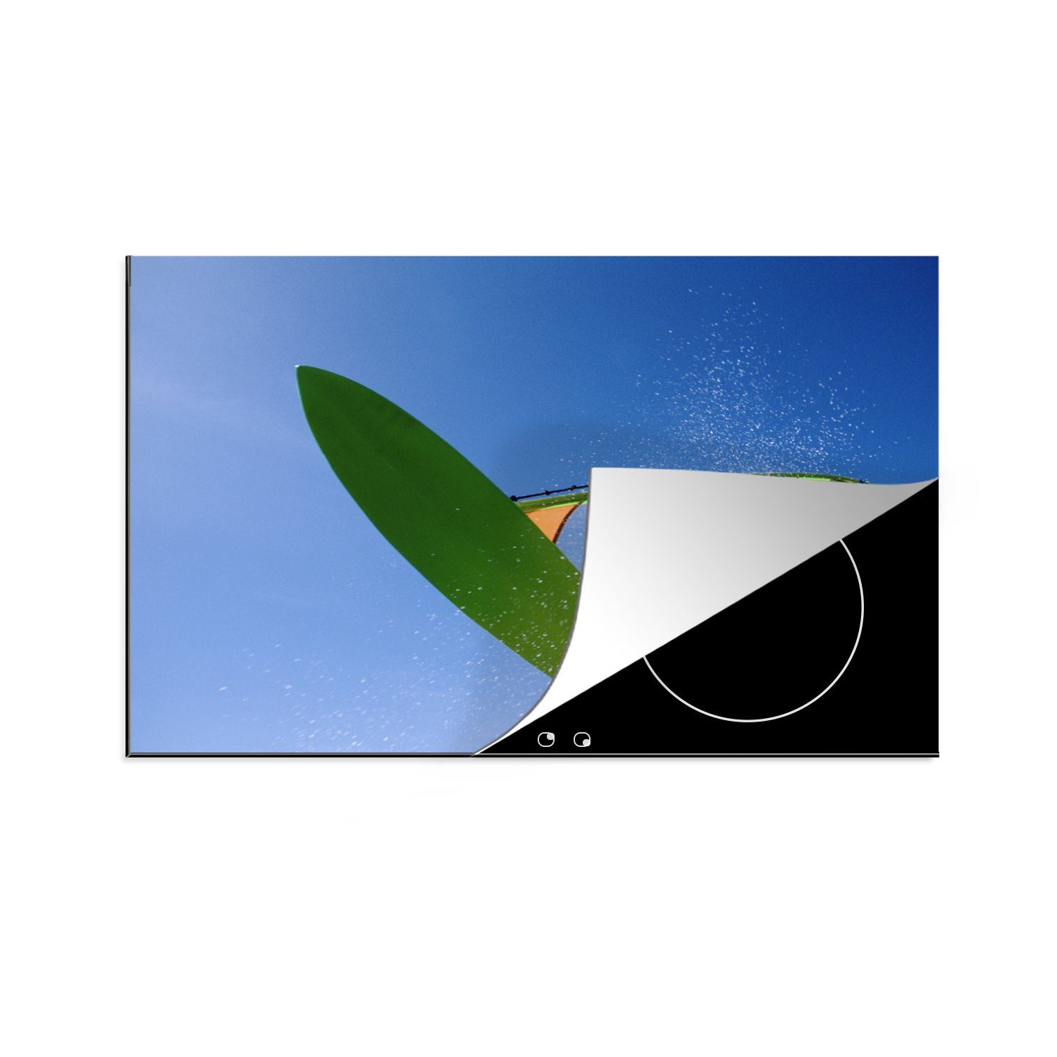 MuchoWow Herdblende-/Abdeckplatte Ein Windsurfer hängt in der Luft, Vinyl, (1 tlg), 81x52 cm, Induktionskochfeld Schutz für die küche, Ceranfeldabdeckung