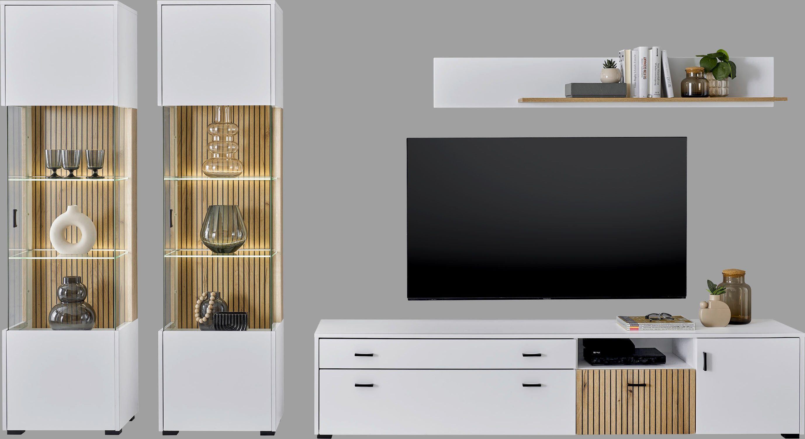 Home affaire Wohnwand HUDSON, (Set, 4-St), mit moderner Rillenoptik, Griffe aus Metall (Schwarz), Breite 316 cm