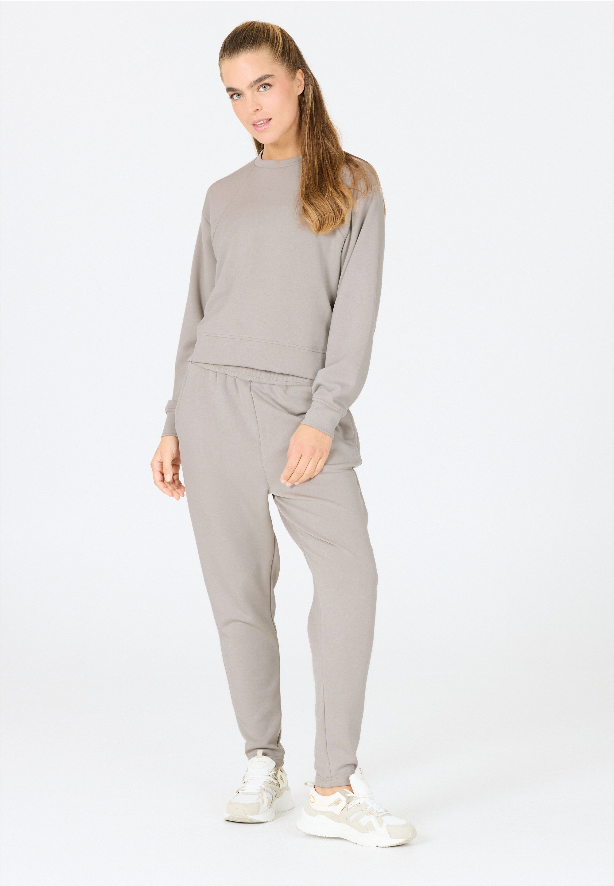 ENDURANCE Sporthose Jade aus superweicher Materialmischung