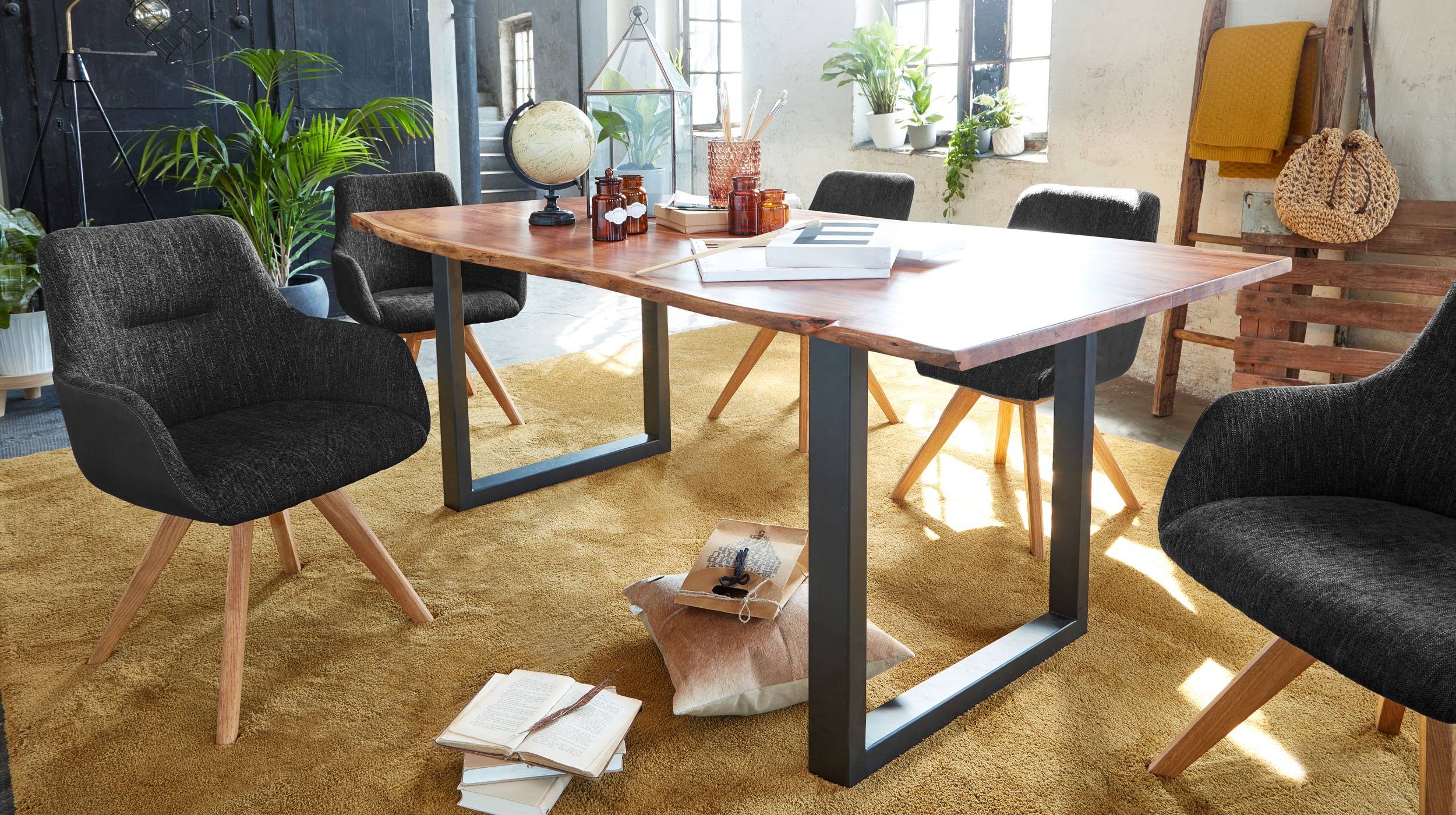 Massivart® Baumkantentisch AGRA / Massivholz Akazienholz günstig online kaufen