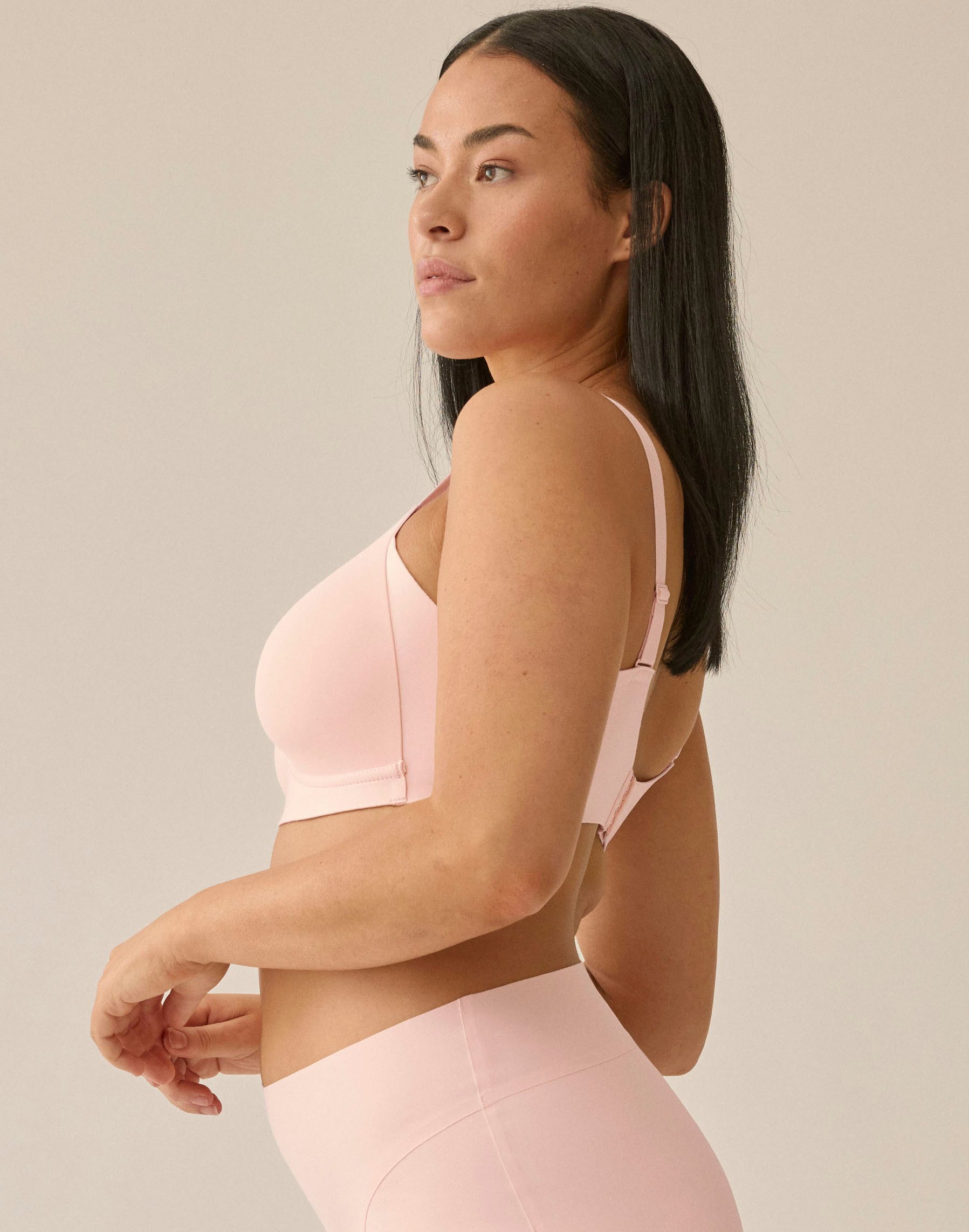Naturana Soft-BH Smoothing flache nahtlose Abschlüsse, breites Unterbrustband, ohne Bügel, basic
