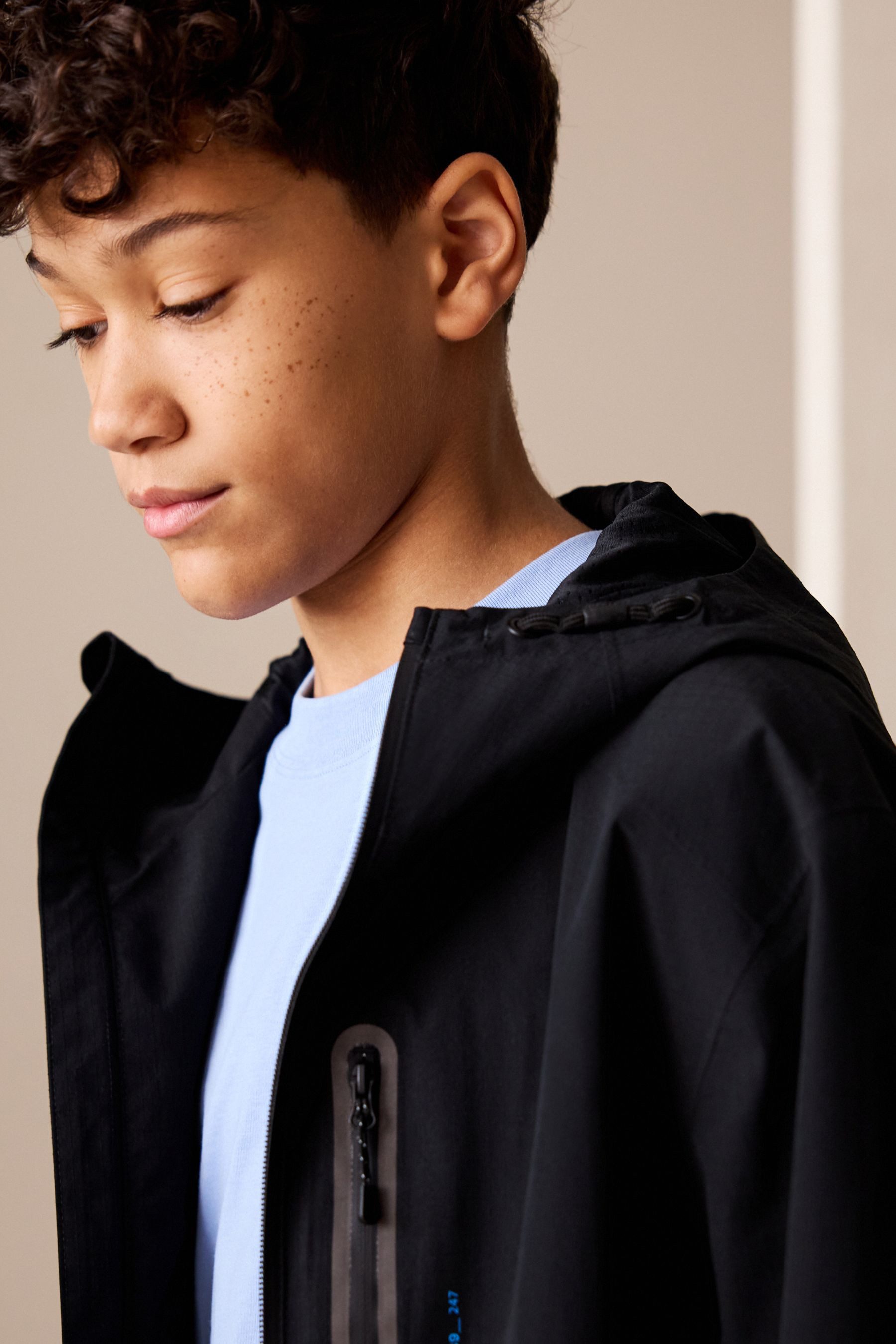 Next Fleecejacke Wasserdichter Anorak (1-St) – Bild 5 von 5