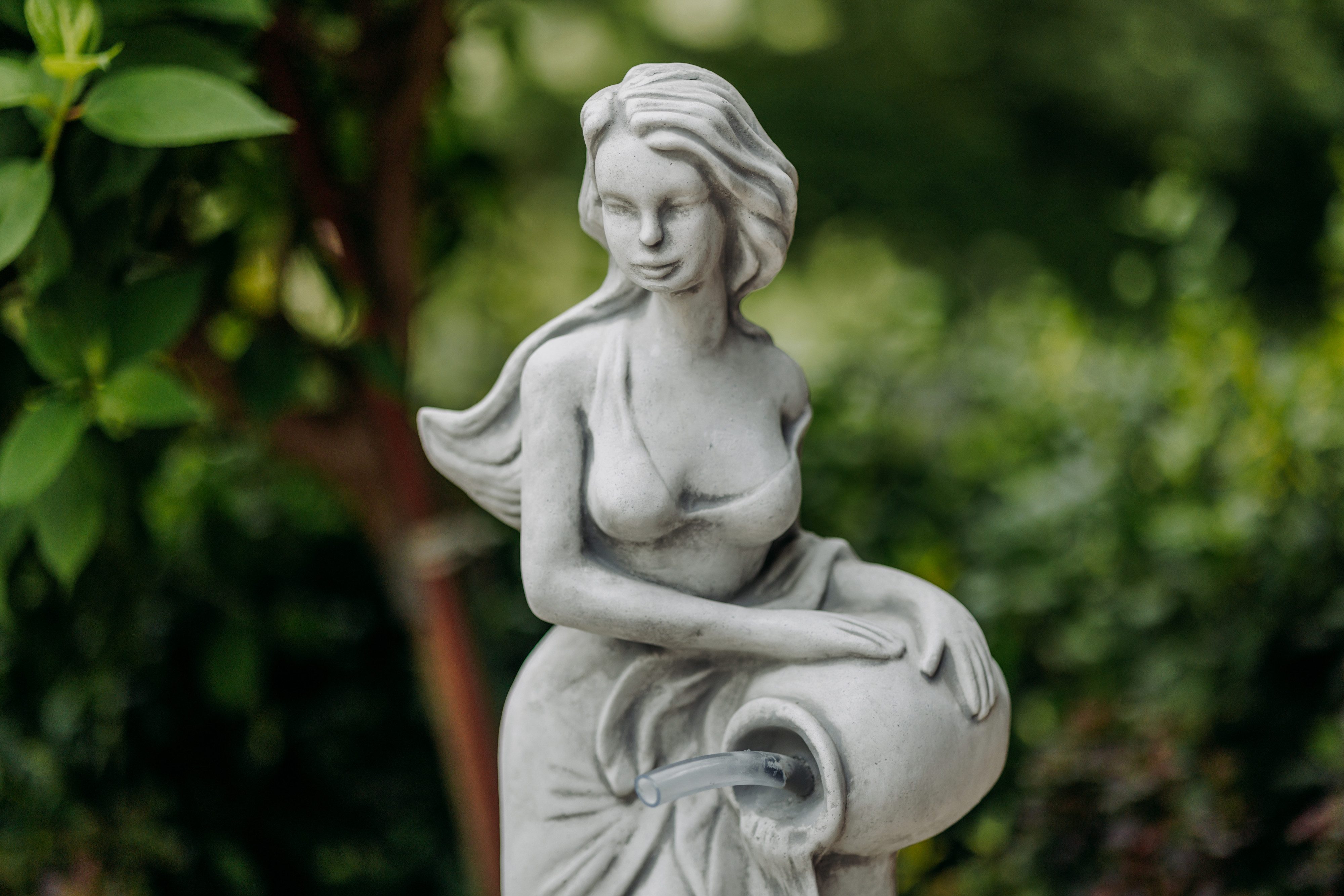 gartendekoparadies.de Gartenfigur Statue Venus optional mit Wasserlauf, Ste günstig online kaufen