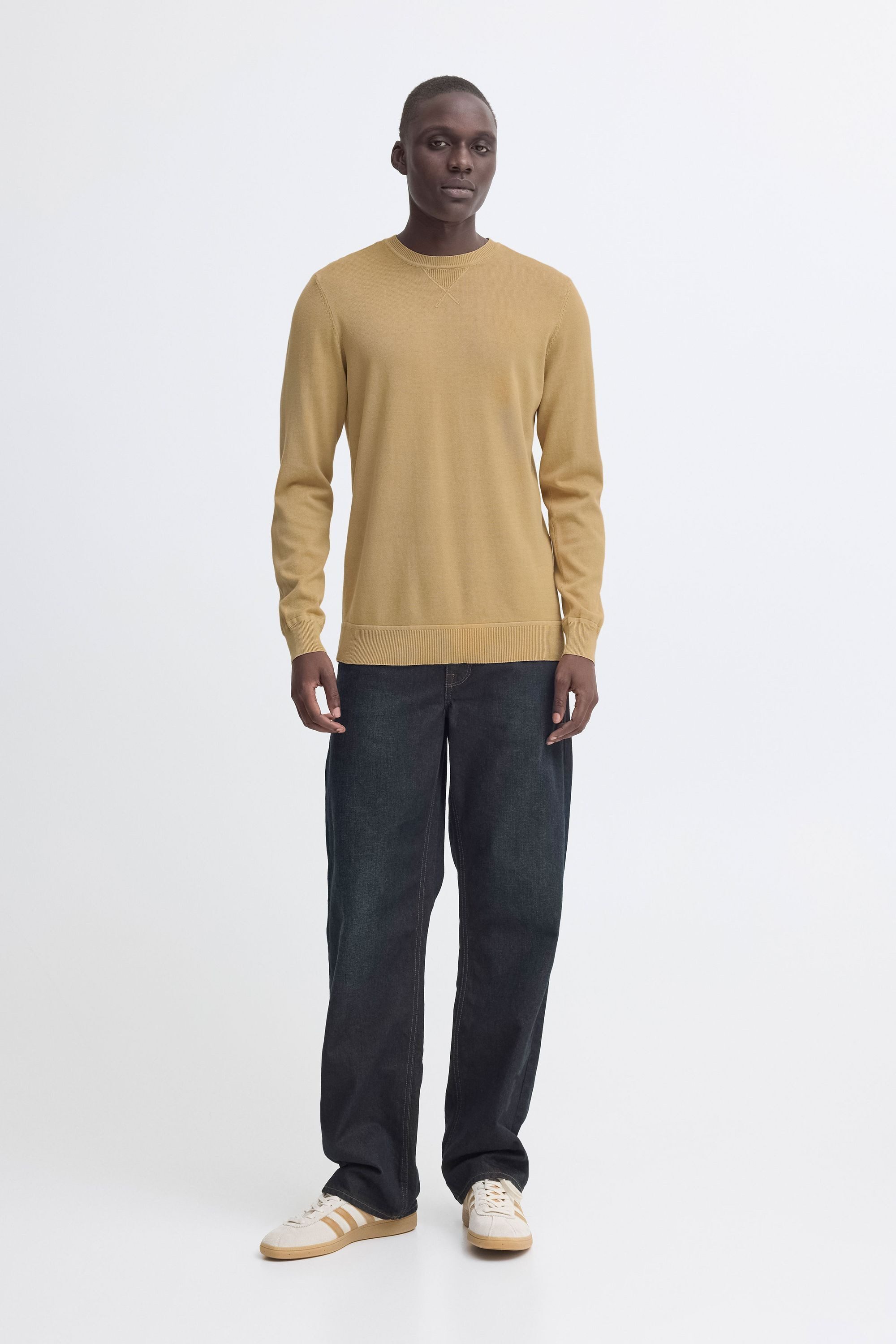 Blend Strickpullover BHAddo Schöner Feinstrick-Pullover mit leichten Waschungen