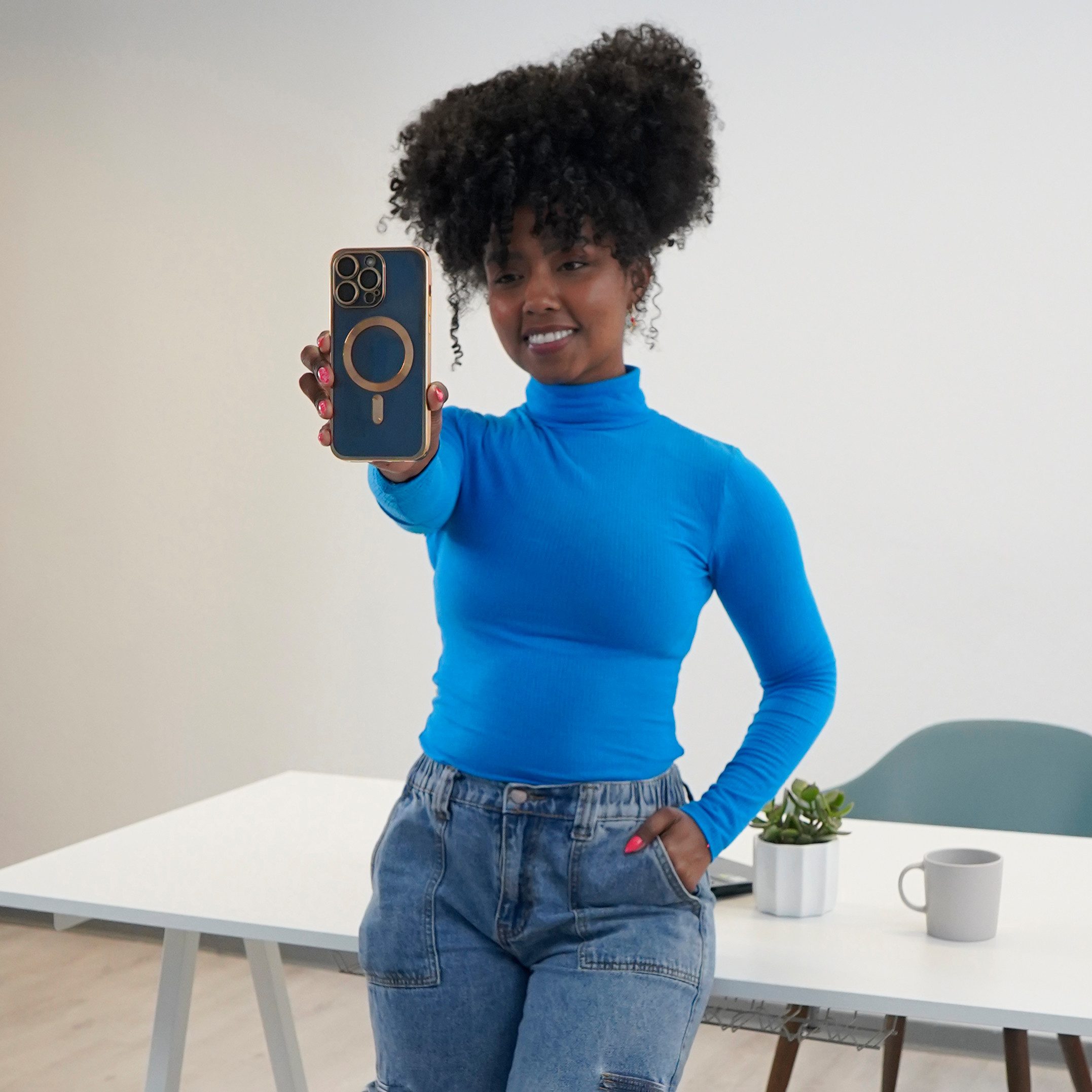 Arrivly Handyhülle iPhone 16 Pro Max Hülle Silikon MagSafe-kompatible 6,7 Zoll