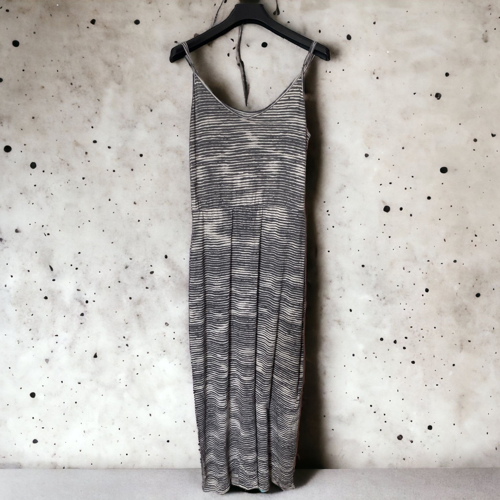 Moscow Design Spaghettikleid Singlet Maxikleid aus Viskose und Leinen in versch. Farben (1-tlg)