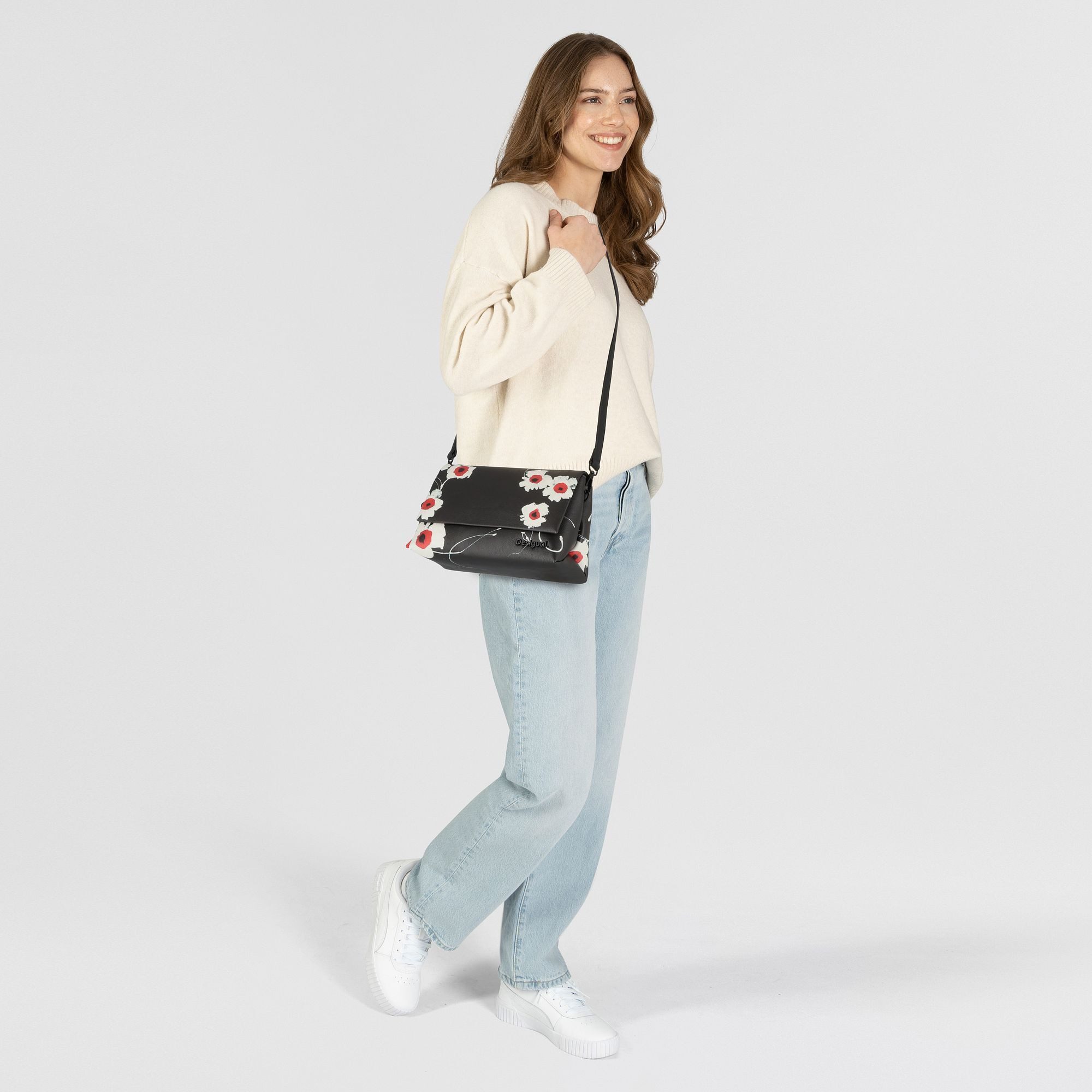 Desigual Schultertasche Chandra, Polyurethan