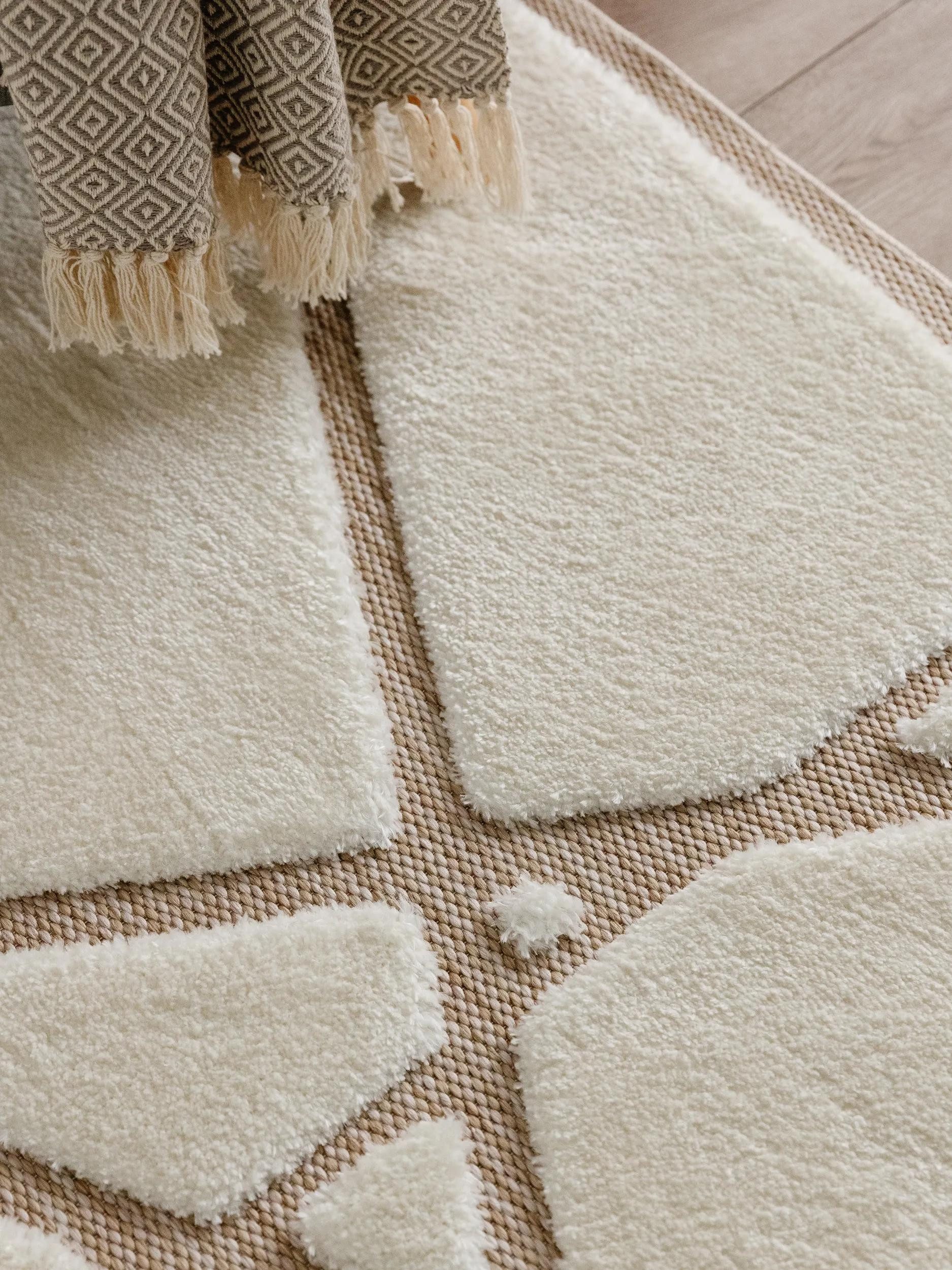 benuta Teppich Elvy, rechteckig, Höhe: 11 mm, Hochflor Teppich Wohnzimmer, Geometrische Muster, Flauschig, Modern