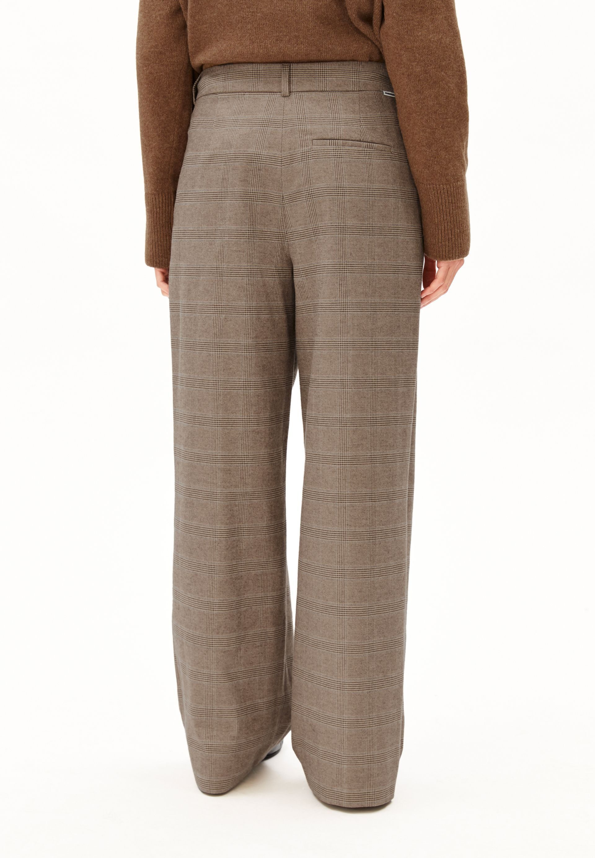 Armedangels Stoffhose CHECK WIDE PLEATED Bio-Baumwoll Mix (Mid waist, Relaxed Fit) – Bild 4 von 5
