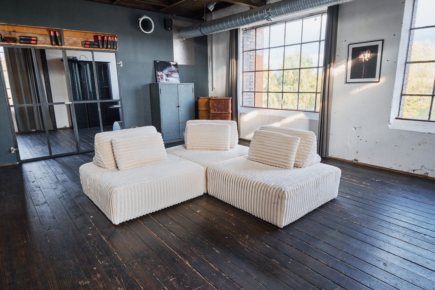 KAWOLA Sofa WIOLO SOFT Cord Sofa - Modular - Komfortabel & Flexibel - Wohnzimmer, Modulsofa. Weicher Breitcord. Abziehbar & vielseitig. 3 Module.