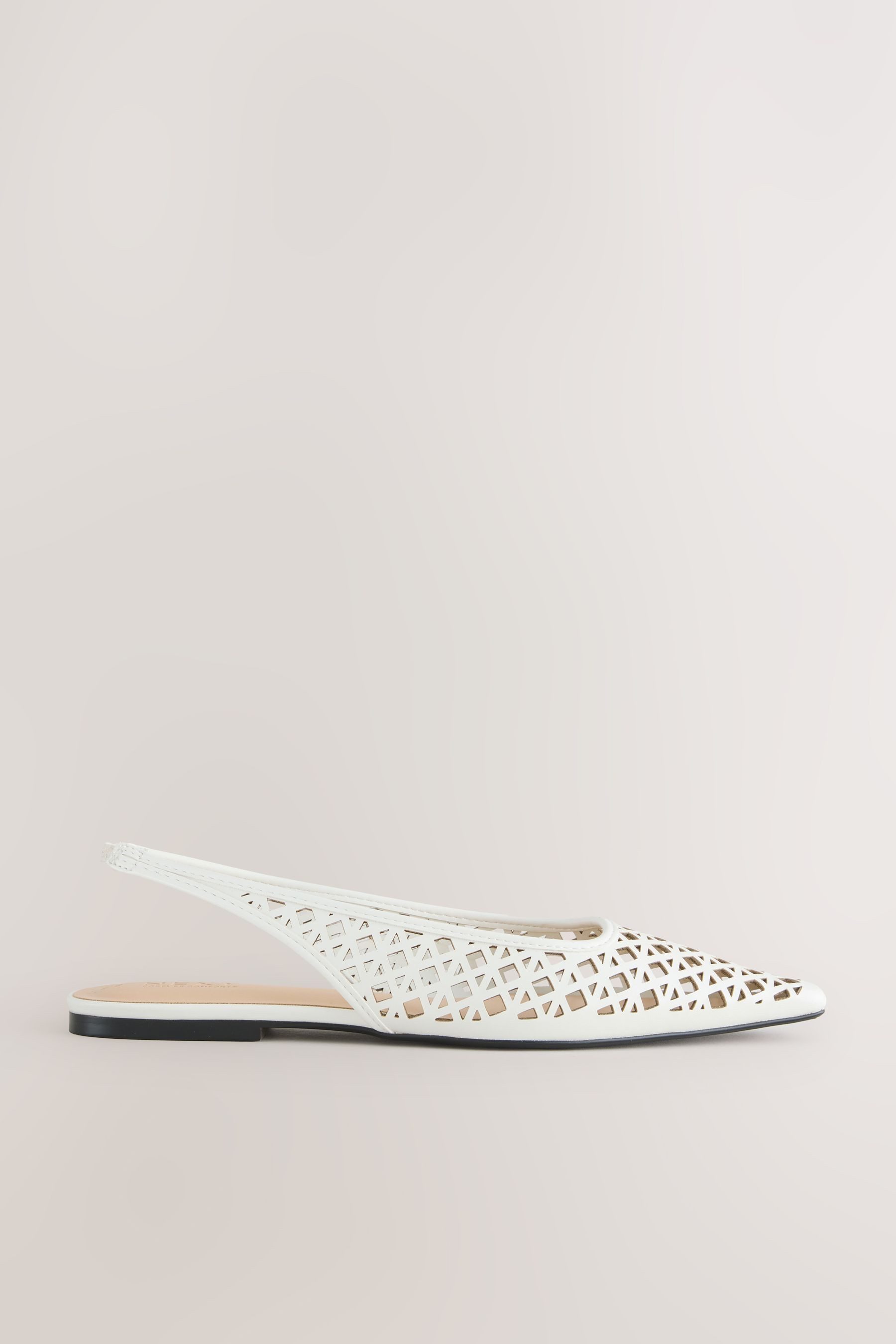 Next Forever Comfort® Flache Slingbacks mit Lasercut Slingsandale