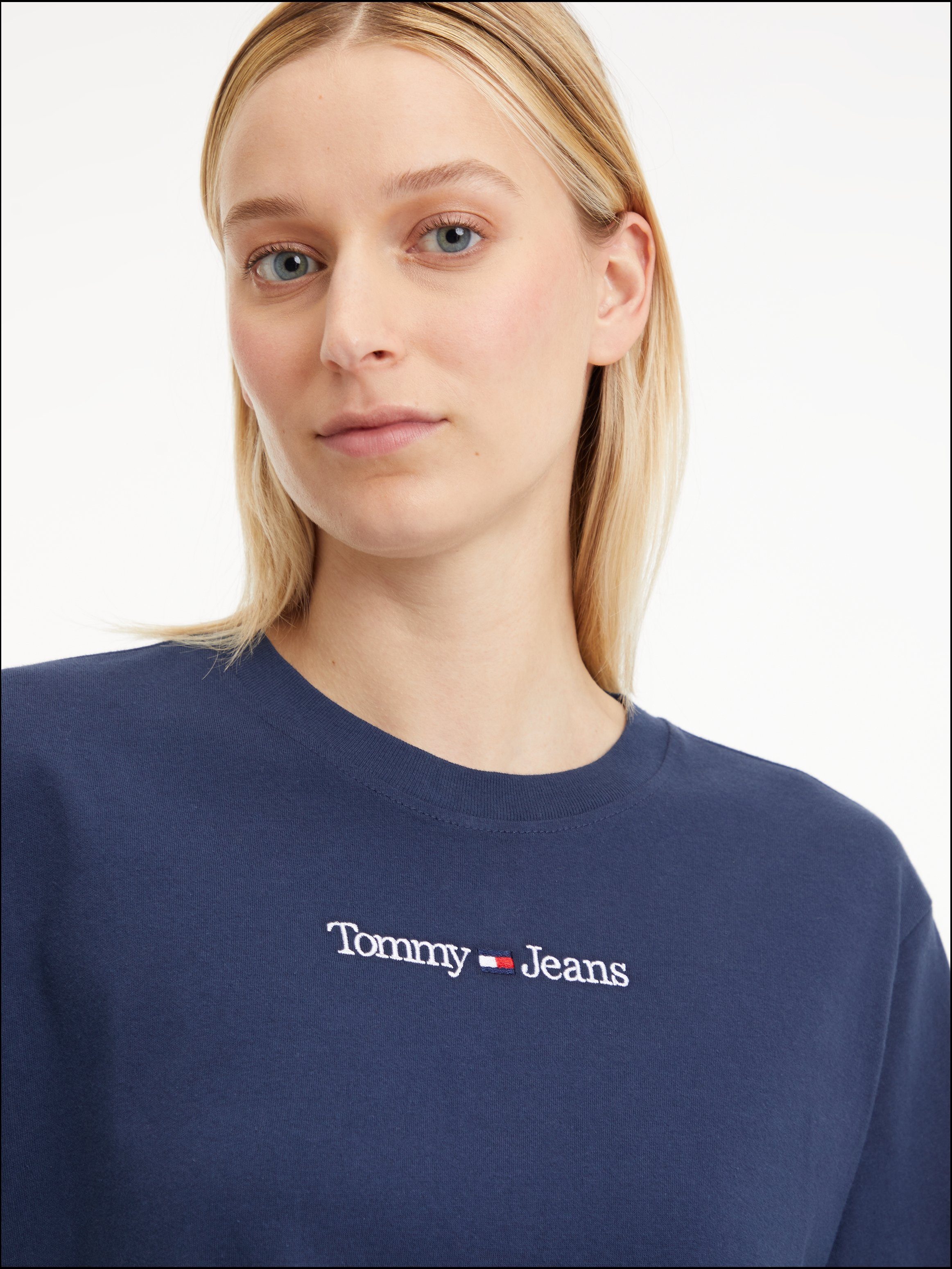 Tommy TEE TJW Linear Twilight-Navy Jeans Tommy Jeans Kurzarmshirt LINEAR Logoschriftzug SERIF mit CLS