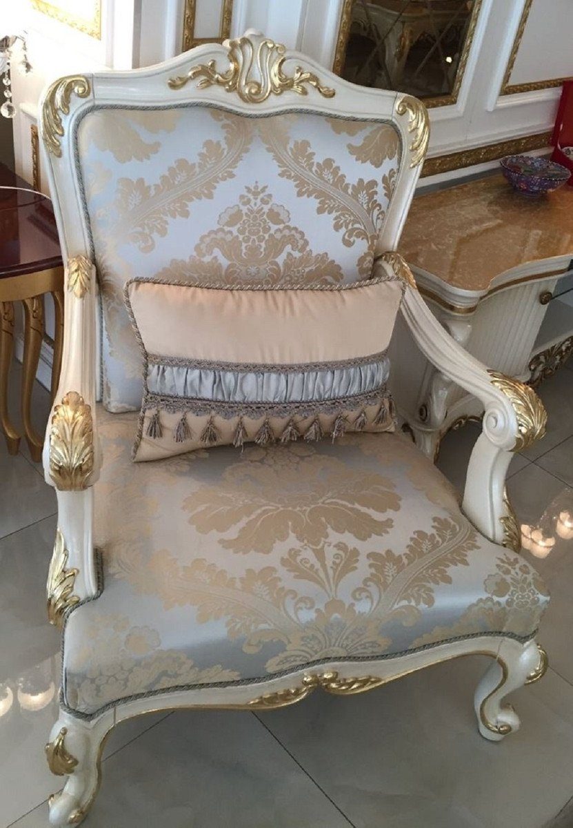 Casa Padrino Sessel Luxus Barock Sessel Hellblau / Weiß / Gold - Prunkvoller Wohnzimmer Sessel mit elegantem Muster - Barock Wohnzimmer Möbel