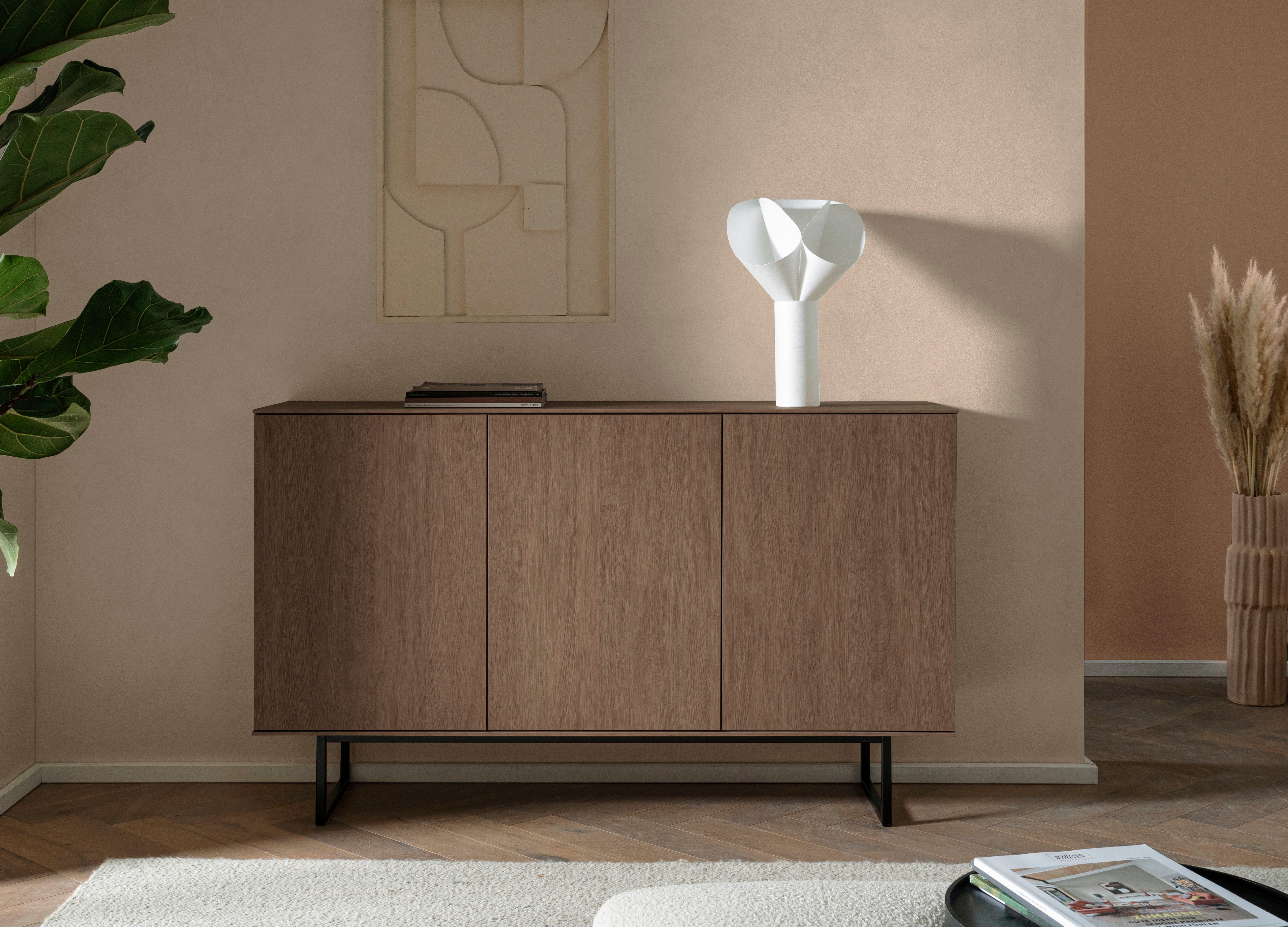 Home affaire Sideboard Lund, moderner Schrank, Kommode mit Kufengestell, optisch dünner Oberboden, hochwertige Optik, ausreichend Stauraum