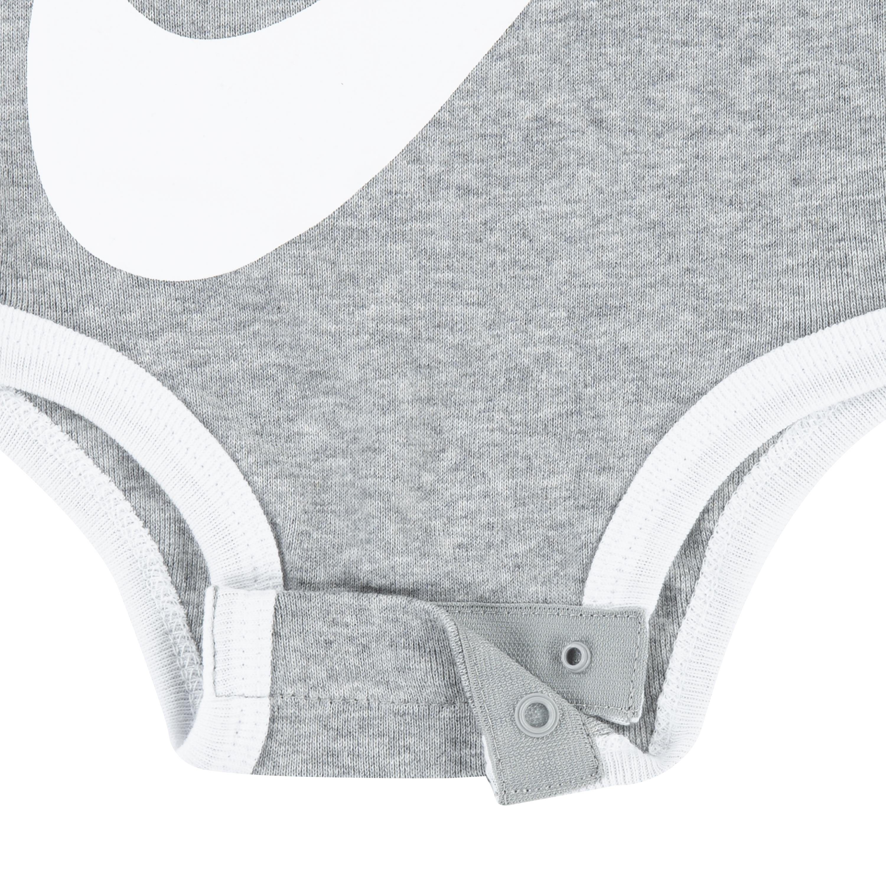 FUTURA grau-meliert Sportswear (Set, LOGO 3-tlg) Erstausstattungspaket Nike