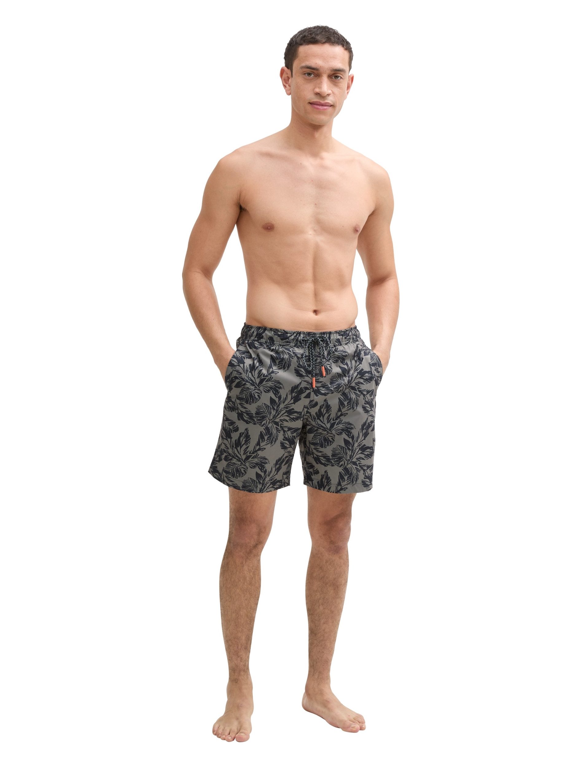 TOM TAILOR Bermudas all over printed swim shorts olive navy leaf design