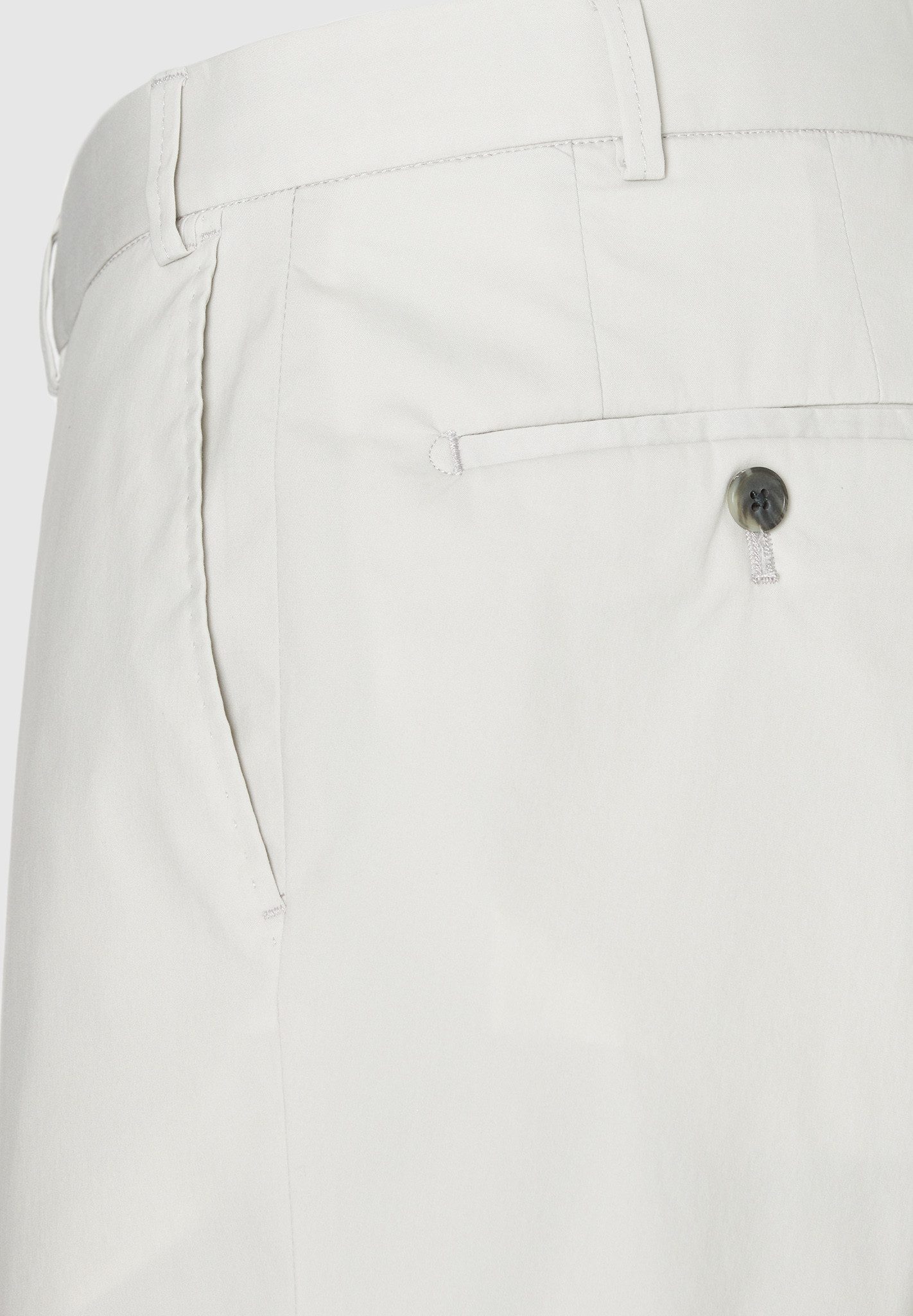 Hiltl Chinoshorts Parmino Bermuda Herren Regular Fit Airweight, hellbeige, 48 leichte Bermuda aus Baumwolle, Sommerhose für Freizeit und Urlaub
