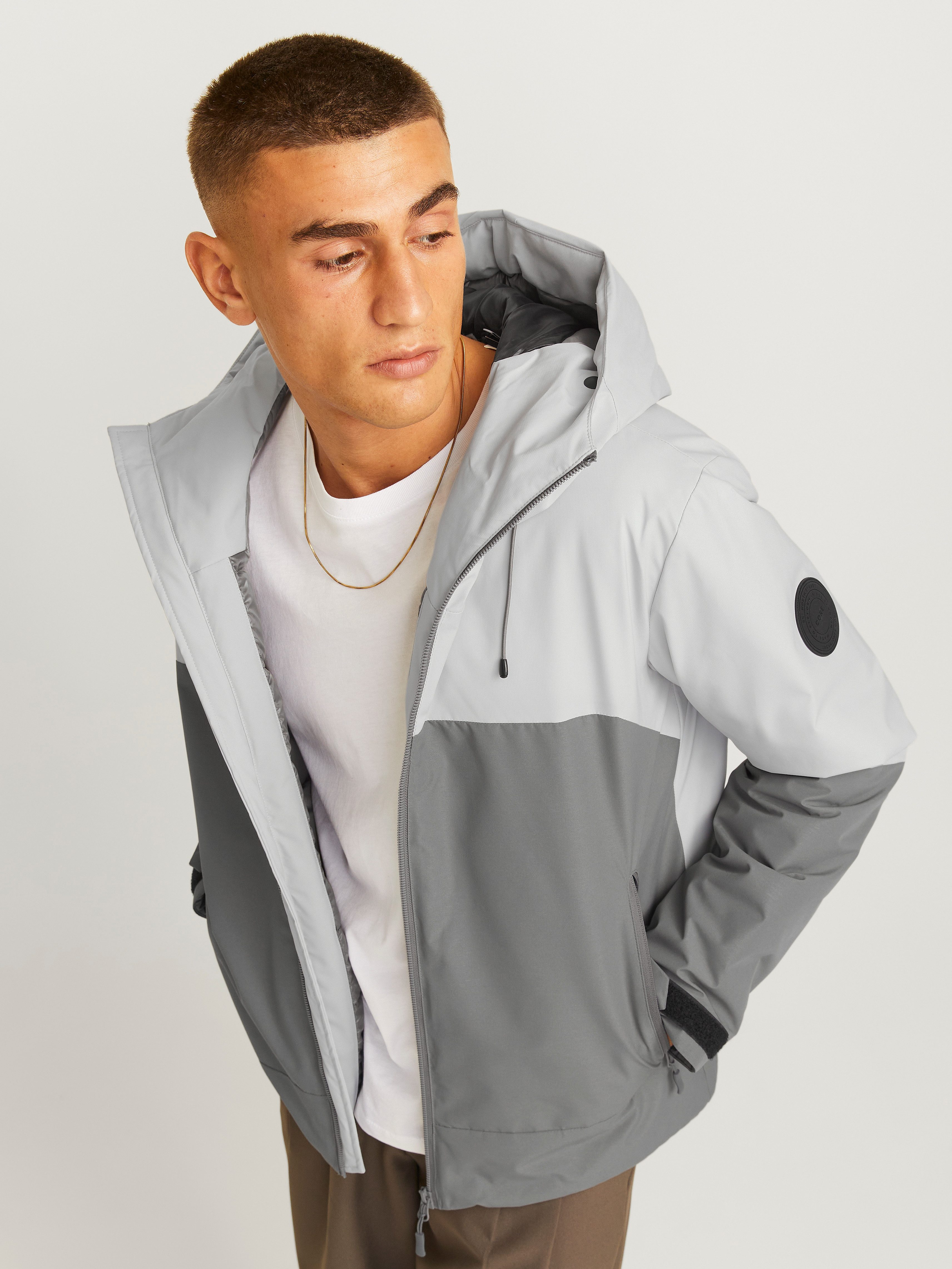 Jack & Jones Outdoorjacke JCOAIDEN TRANSITIONAL günstig online kaufen