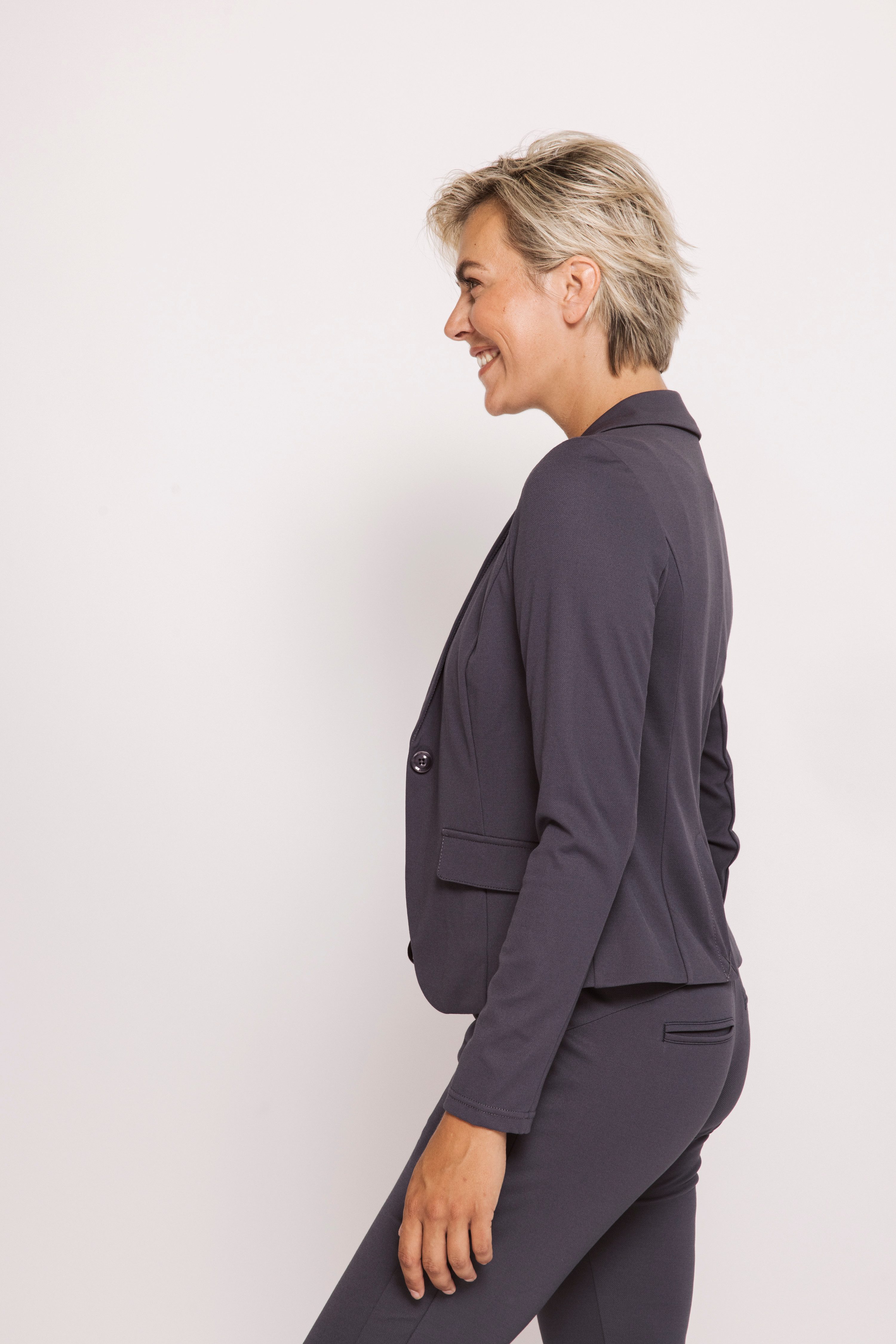 Zhrill Kurzblazer BETSY grafisches Allover-Muster, tailliert