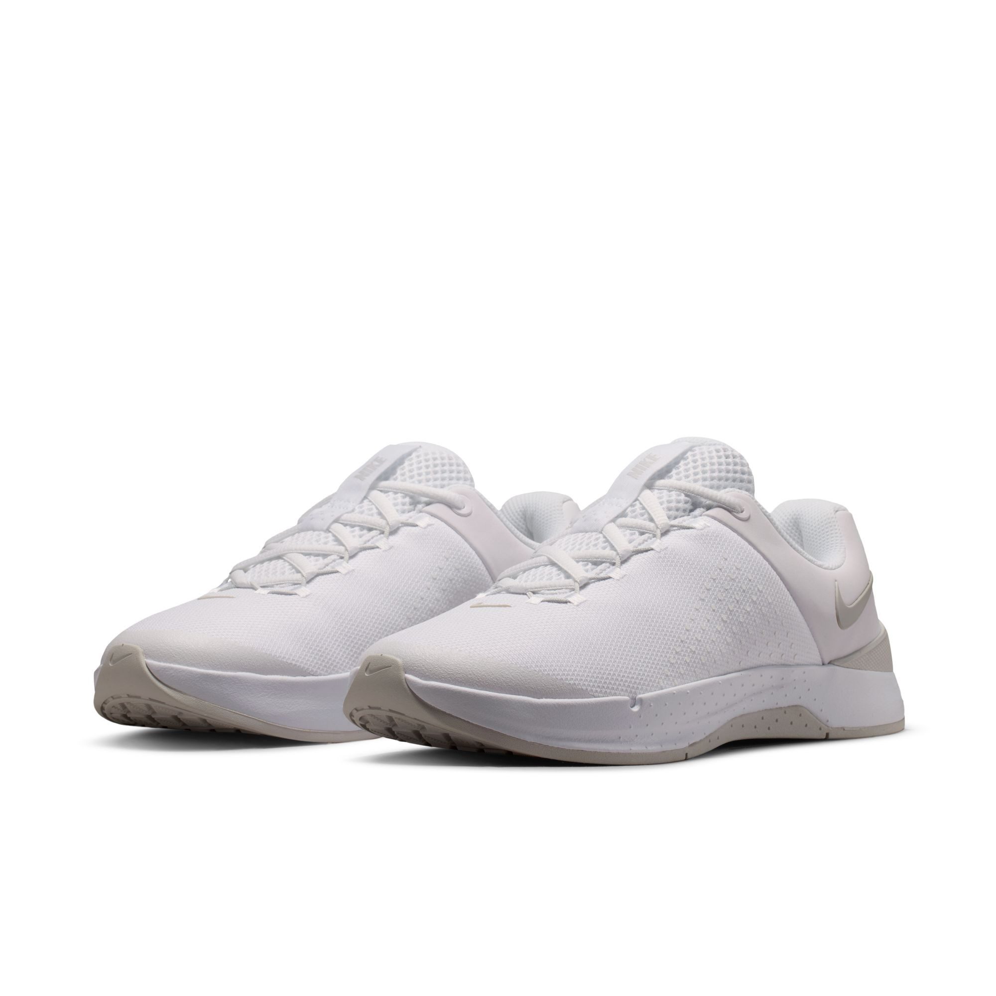 Nike MC TRAINER 4 Trainingsschuh ideal für Gym und Fitnessstudio