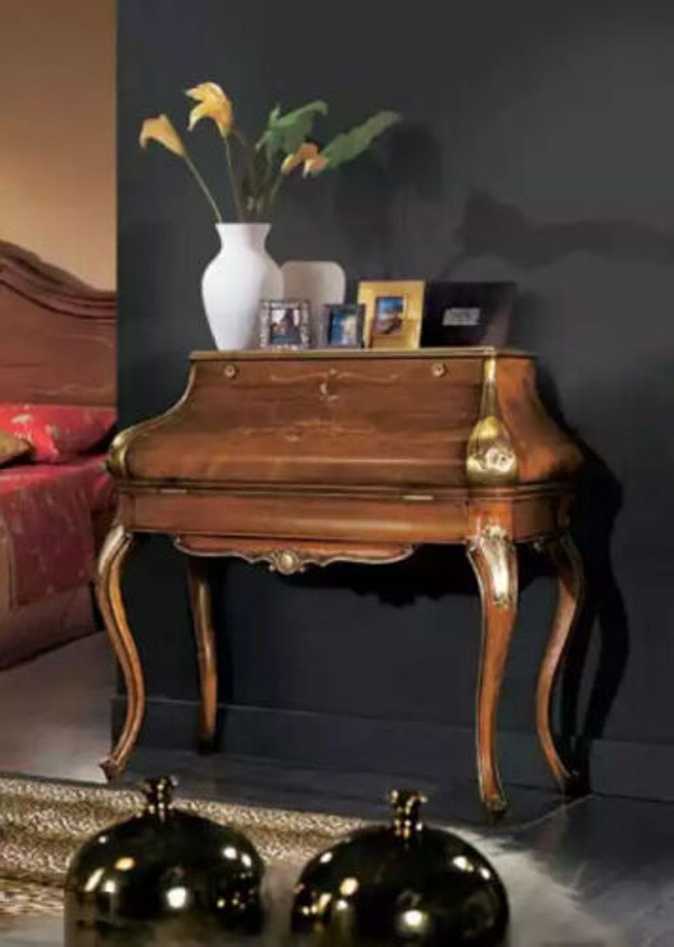 JVmoebel Konsolentisch Design Braun Konsolentisch Schlafzimmer Möbel Schminktisch Holz (1-St., Konsolentisch), Made in Italy | Konsolentische
