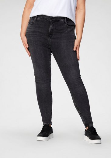 Levi's® Plus Skinny-fit-Jeans »720 High-Rise« mit hoher Leibhöhe