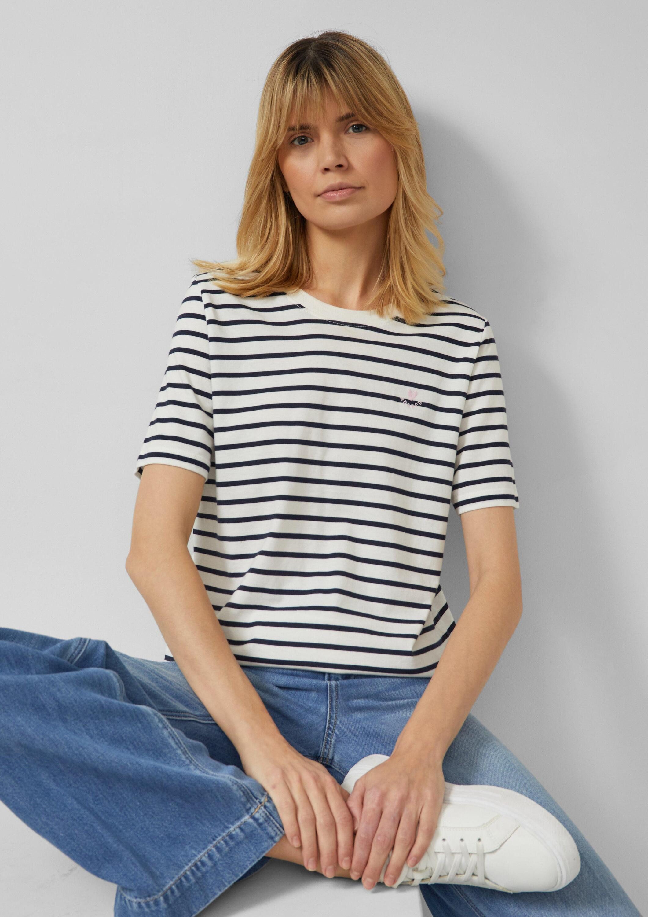 s.Oliver Kurzarmshirt T-Shirt Gestreiftes Jersey-T-Shirt mit Herz-Stickerei günstig online kaufen
