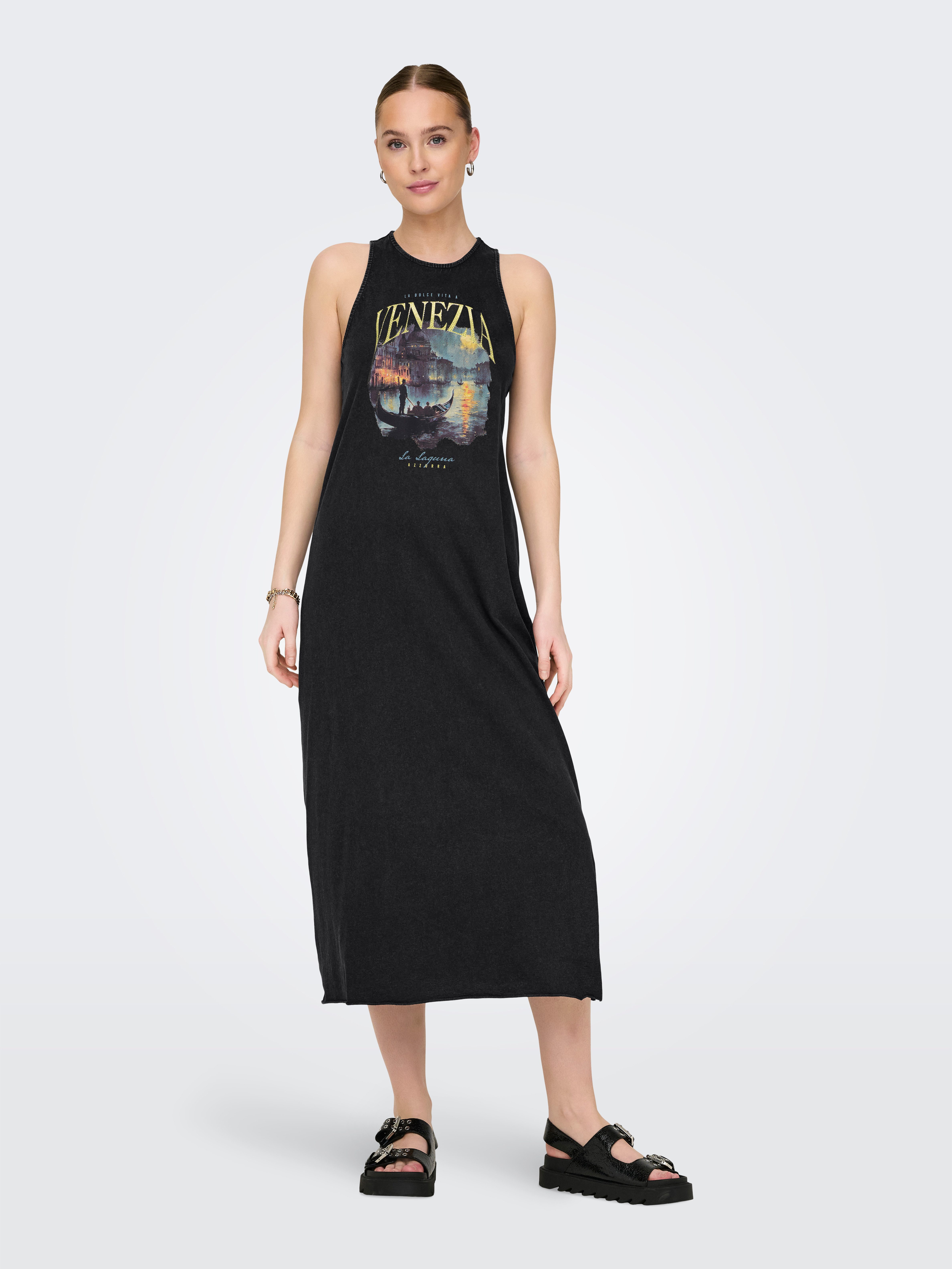 ONLY Jerseykleid ONLLUCY LIFE S/L DRIVE DRESS BOX JRS Baumwolle, regular fit, Rundhals, Frontdruck