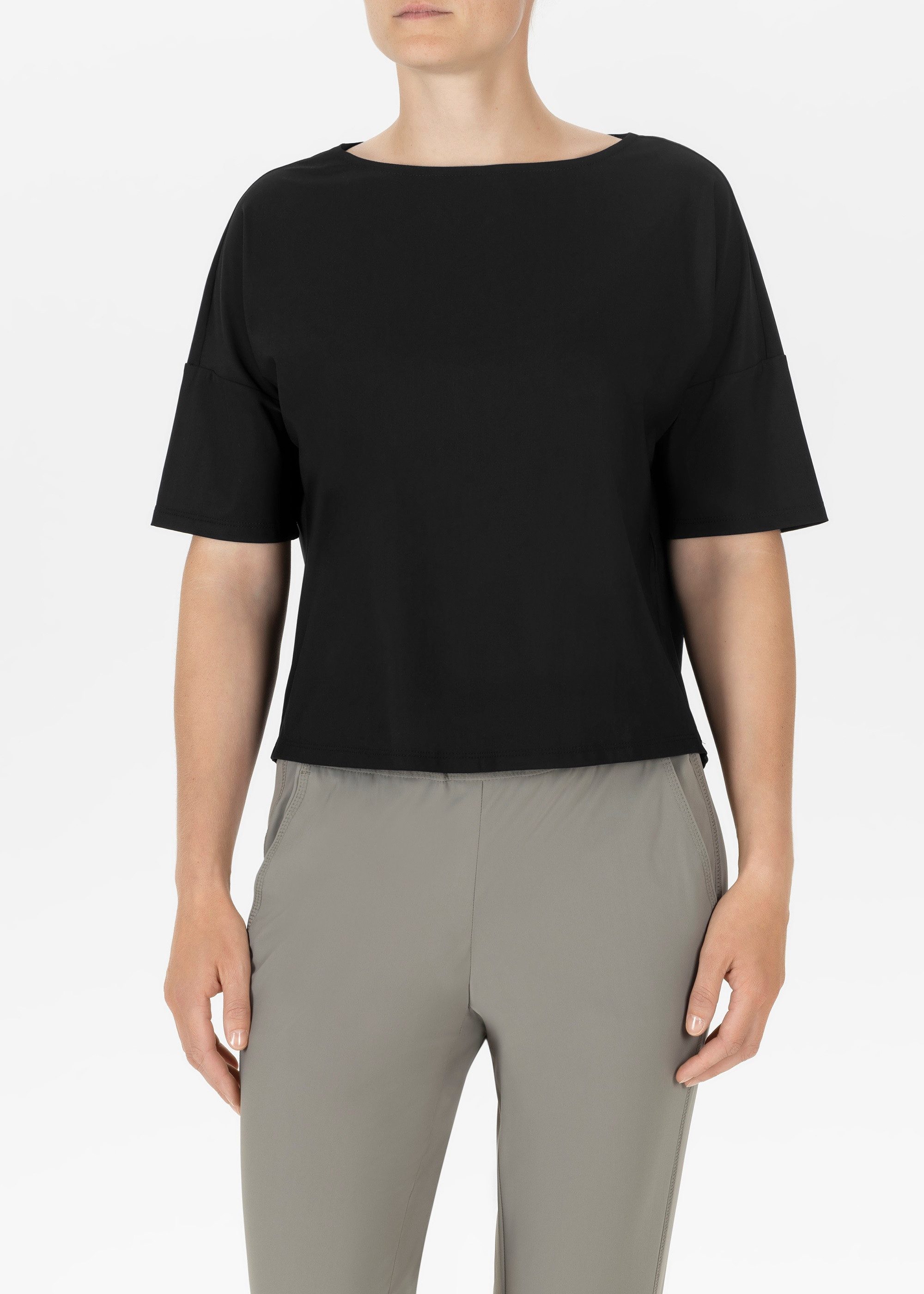 St.Ann Blusenshirt Shirt Umi – Relaxed Fit T-Shirt mit kastig lässigem Schnitt