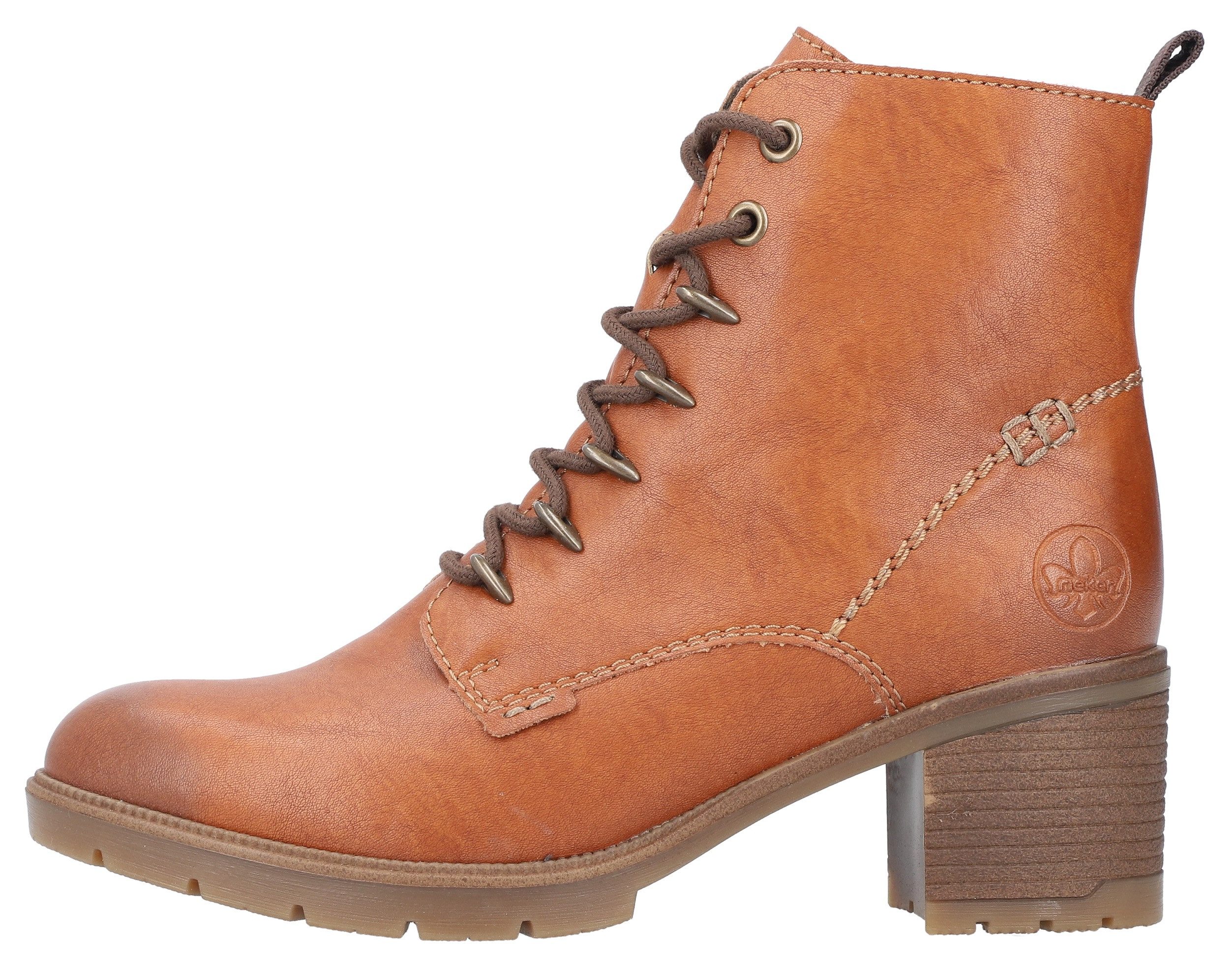 Schnürstiefelette