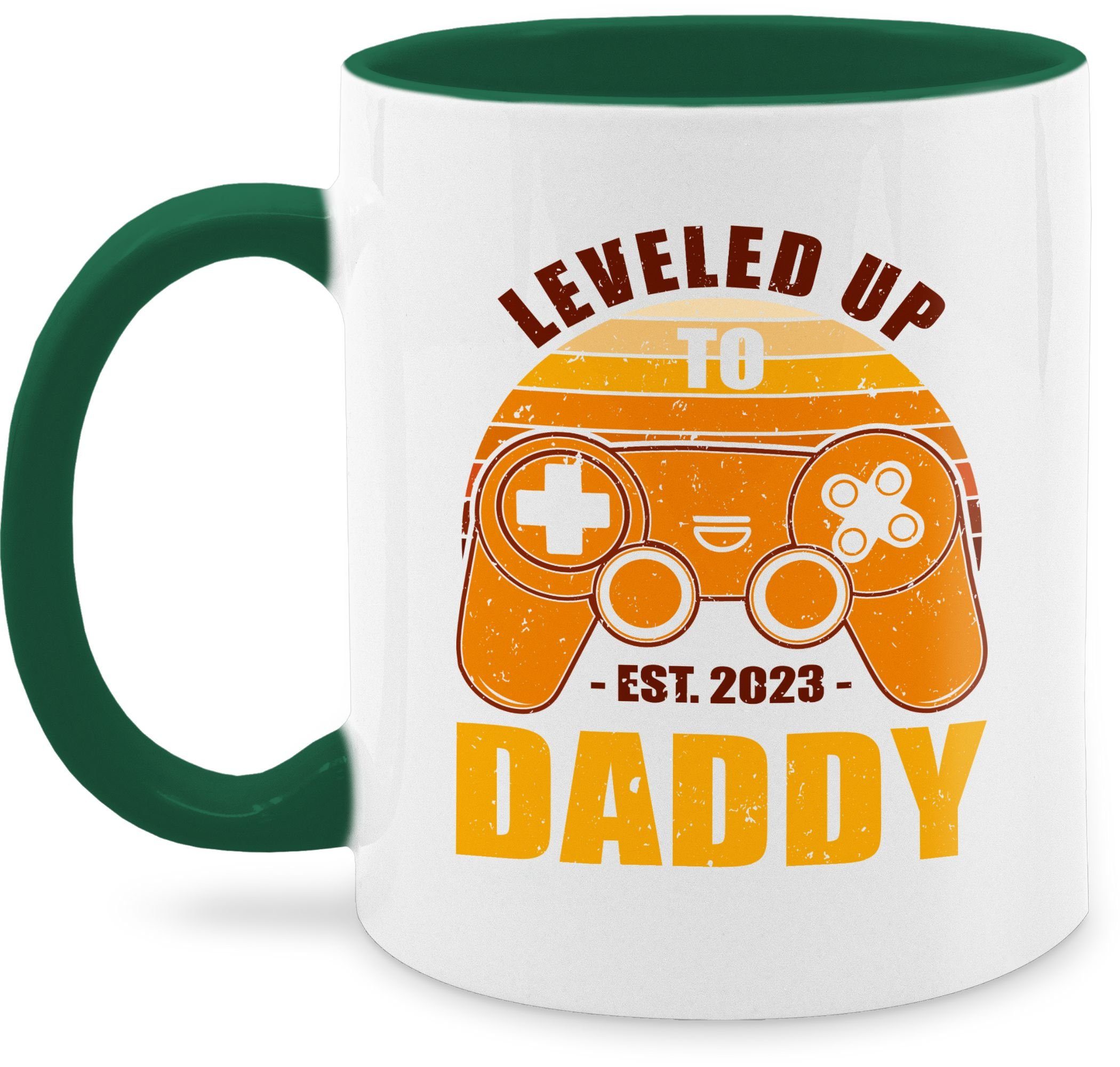 Shirtracer Tasse Leveled Up to Daddy Est 2023, Keramik, Geschenk Vatertag Kaffeetasse 2 Petrolgrün