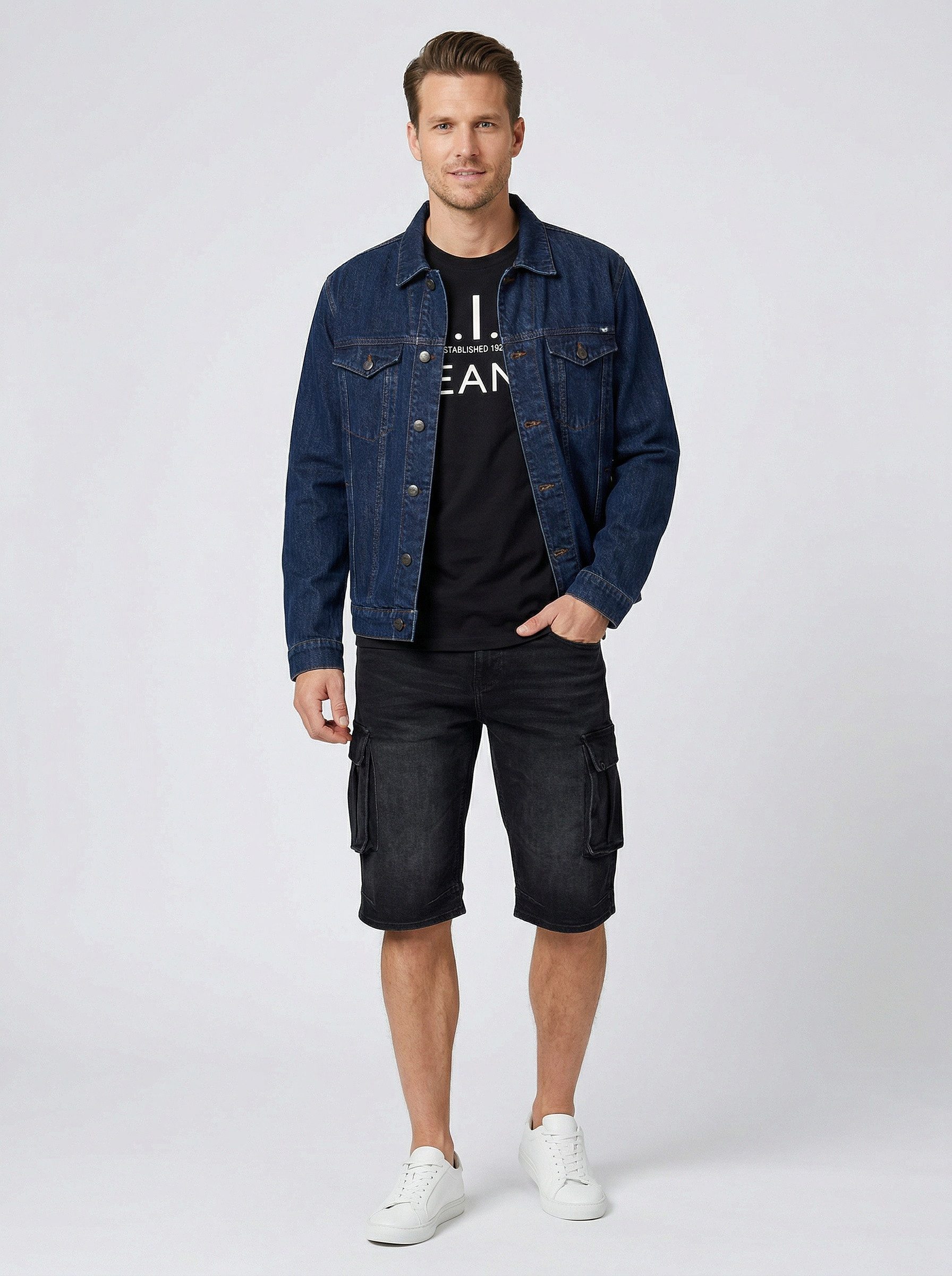 Zum Outfit 5