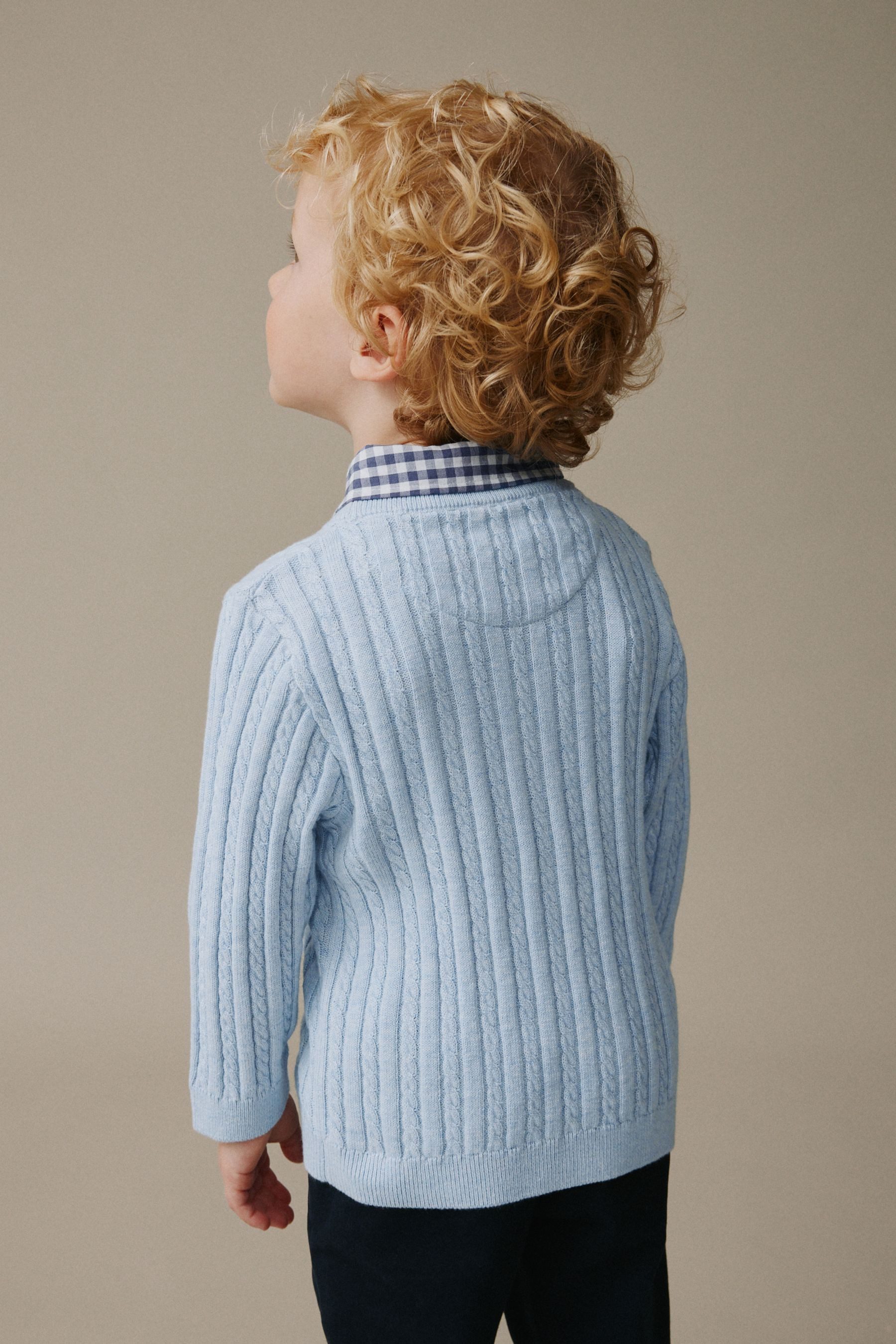 Next 2-in-1-Pullover Pullover mit Zopfstrickmuster und Hemdeinsatz (1-tlg)
