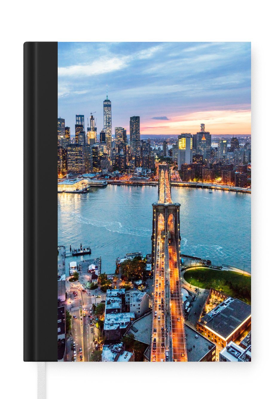 MuchoWow Notizbuch Ein Luftbild der New Yorker Brooklyn Bridge bei Sonnenuntergang, Journal, Merkzettel, Tagebuch, Notizheft, A5, 98 Seiten, Haushaltsbuch
