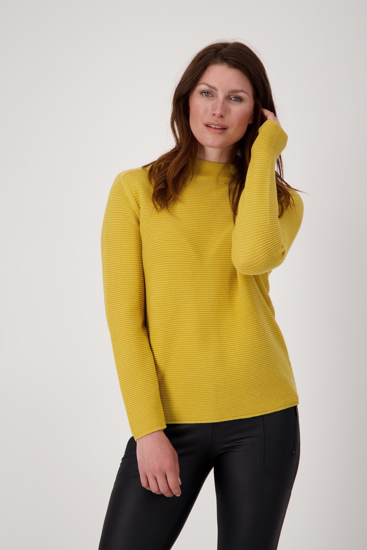 Strickpullover Strickpullover mit Stehkragen aus 100% Baumwolle