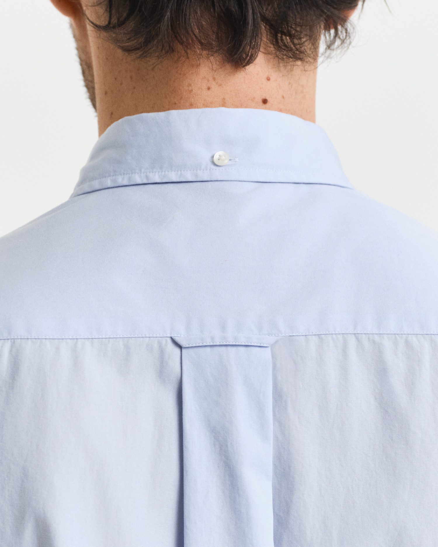 Gant Langarmhemd Regular Fit Popeline Hemd leicht strapazierfähig pflegeleicht mit Label Stickerei auf der Brusttasche