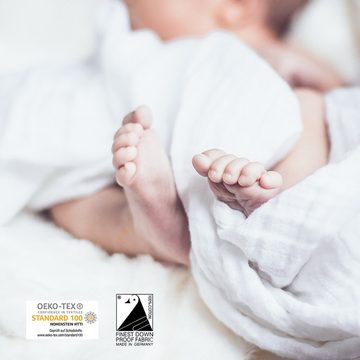 Kopfkissen Baby, Traumschloss, Füllung: 90% neue weiße Daunen & 10% Federn, Bezug: 100% Baumwolle, Rückenschläfer, Seitenschläfer, Bauchschläfer, aus kontrollierter Herstellung und artgerechter Tierhaltung