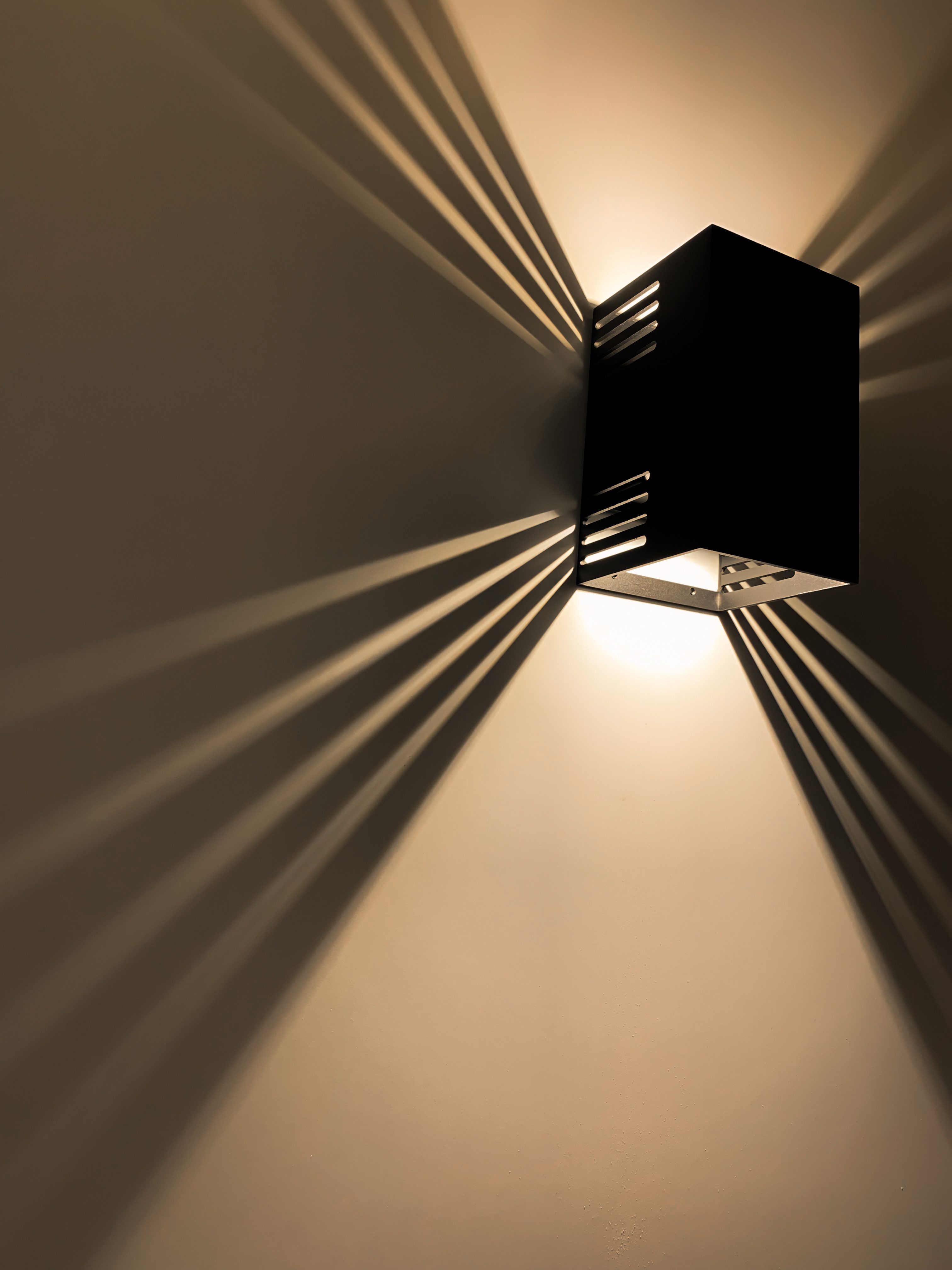 SpiceLED LED Außen-Wandleuchte Schwarz Lampe 12W Garten ShineLED-Outdoor 2. günstig online kaufen