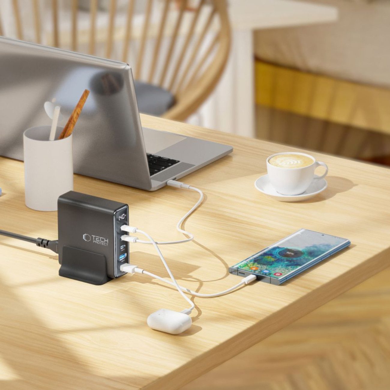 TECH PROTECT DC140W-GAN Ladestation (7000 mA, Ladestation mit Netzkabel und Ständer, 5-Port-Ladestation mit 140 W GaN-Technologie)