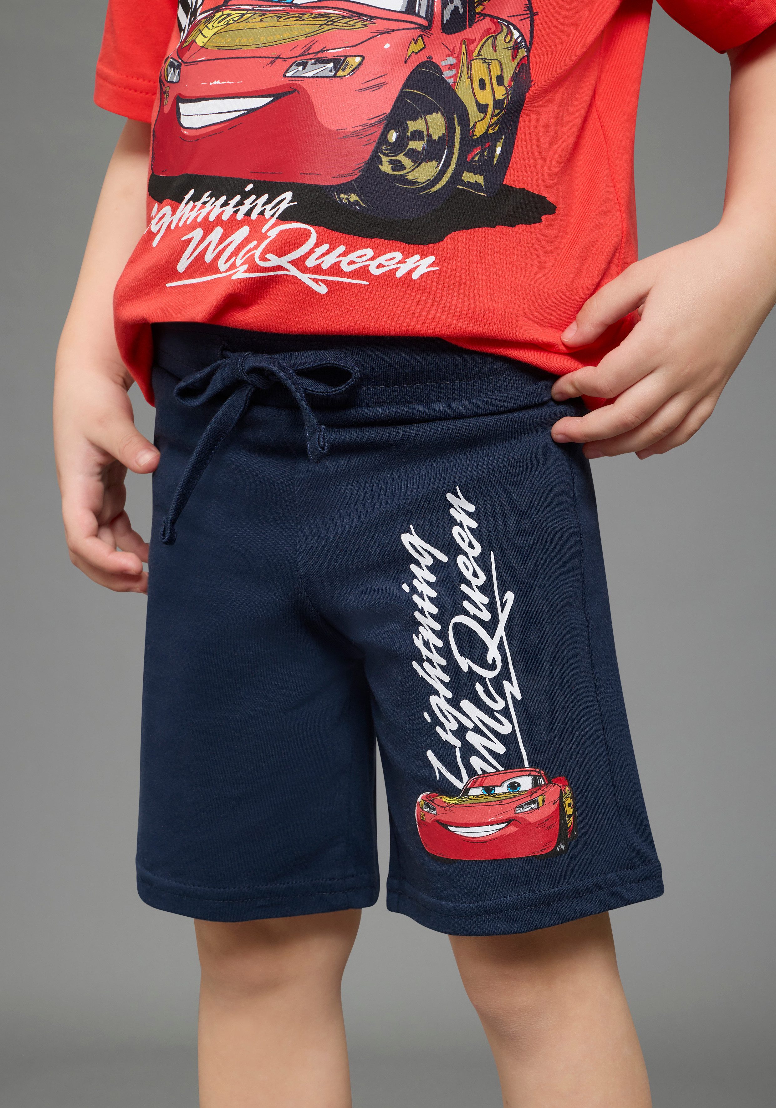 KIDSWORLD Shirt & Shorts CARS 2tlg. Set T-Shirt+Hose: LIGHTNING MCQUEEN - Disney (Set, 2-tlg) Set, aus Baumwolle. Artikel fällt klein, bitte größer bestellen